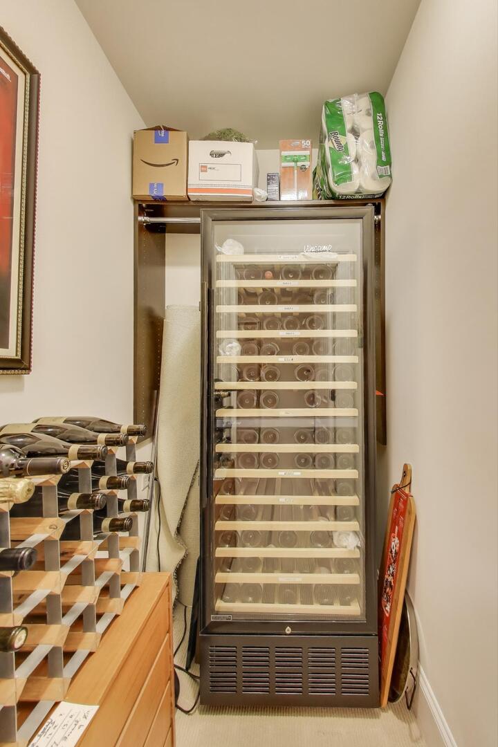 3418 N HAMILTON Avenue