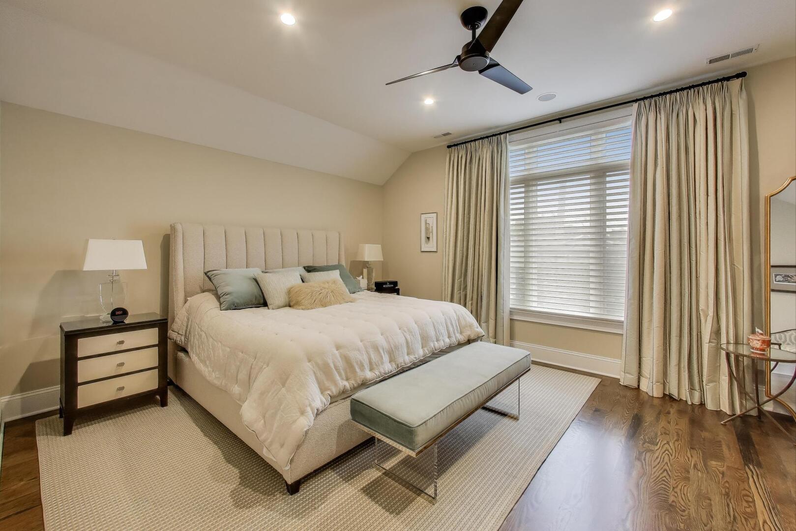 3418 N HAMILTON Avenue