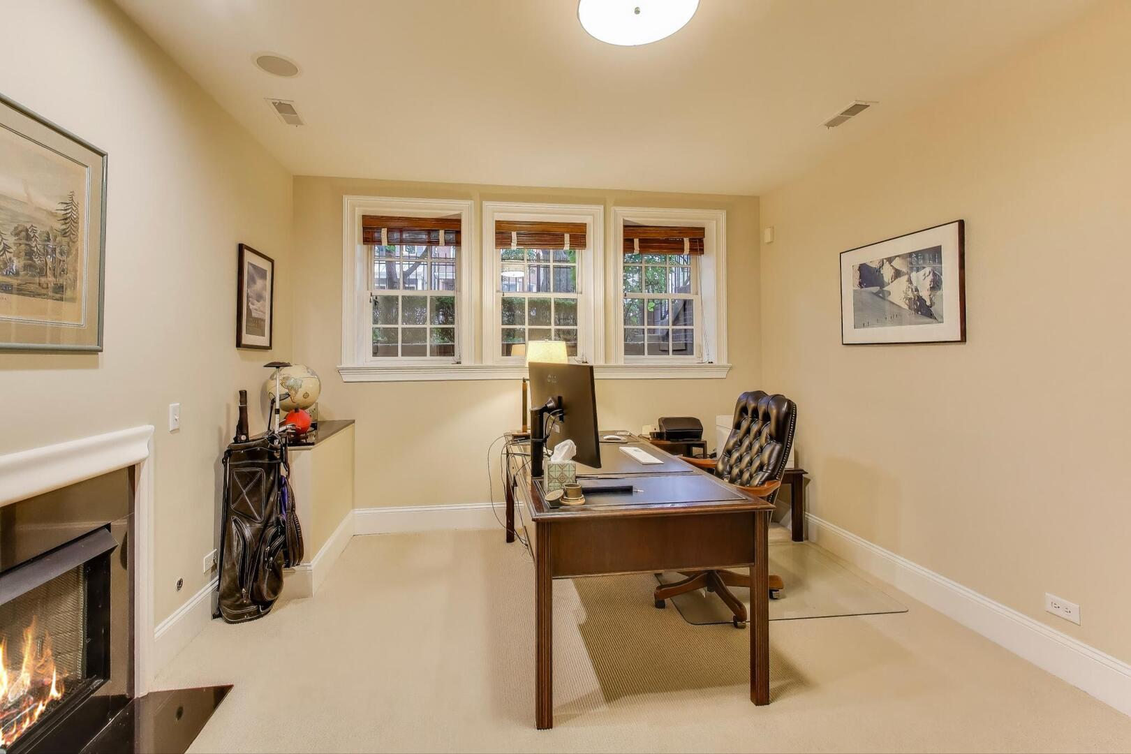 3418 N HAMILTON Avenue