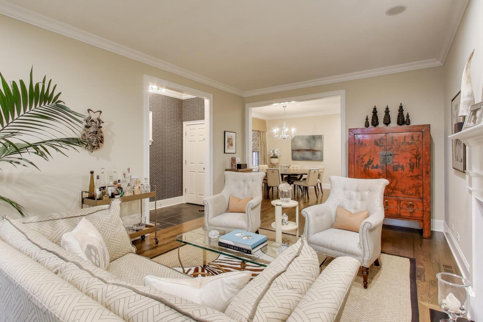 3418 N HAMILTON Avenue