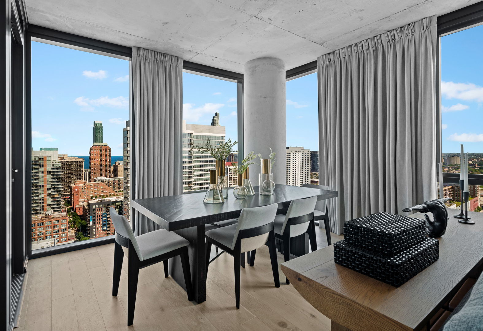 234 W Polk Street Unit: 2409