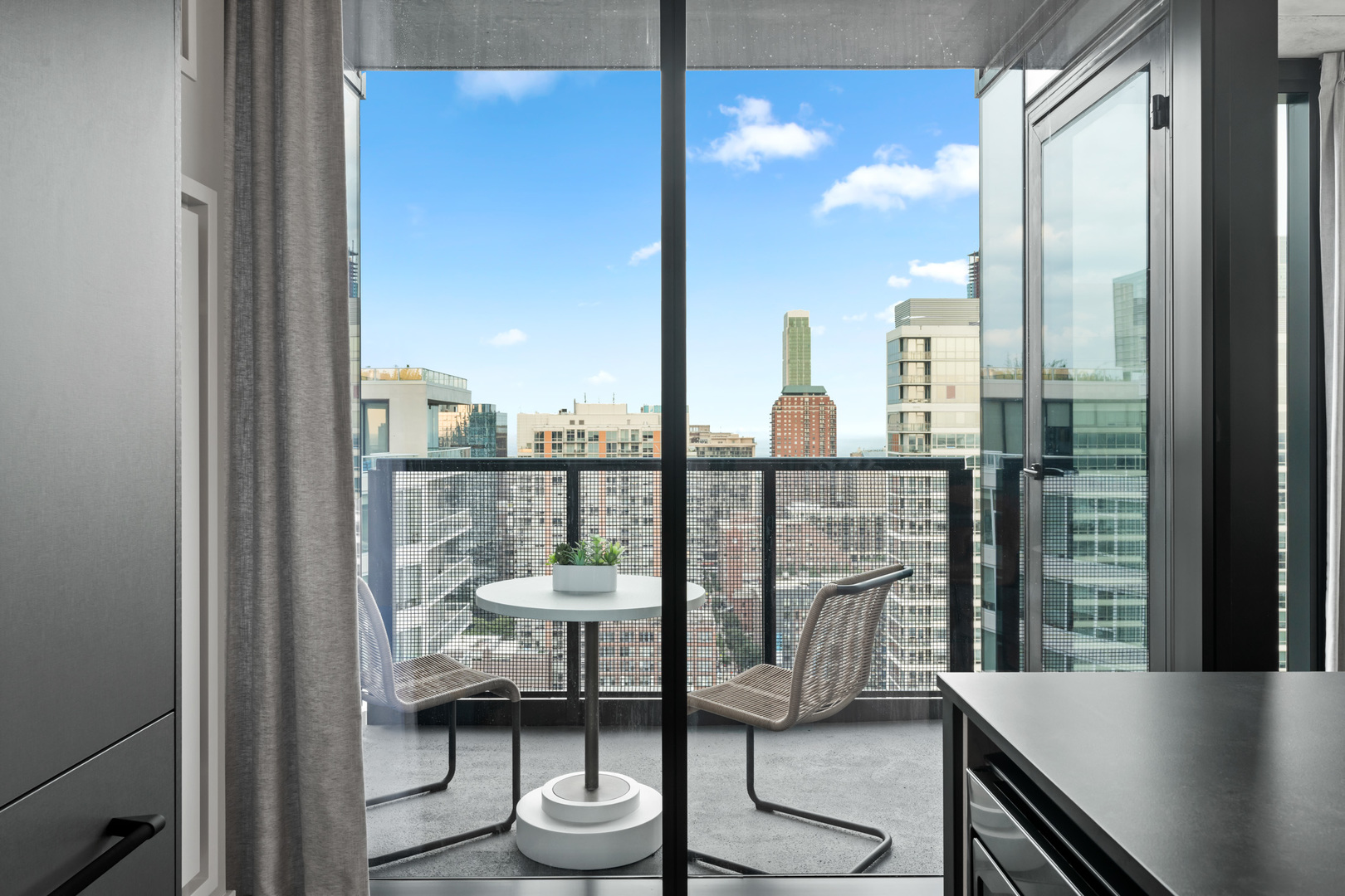 234 W Polk Street Unit: 2409