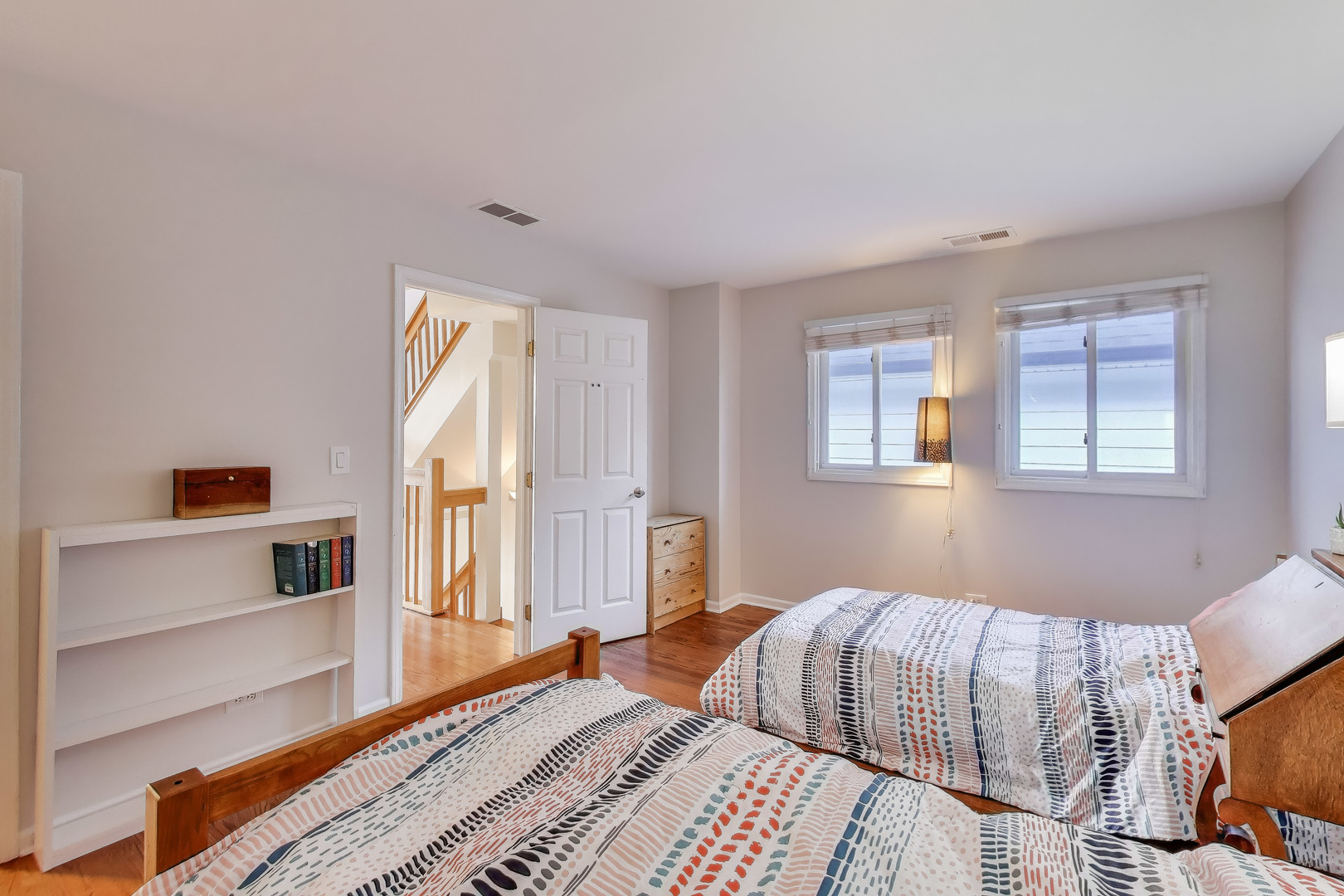 3442 N DAMEN Avenue Unit: 3