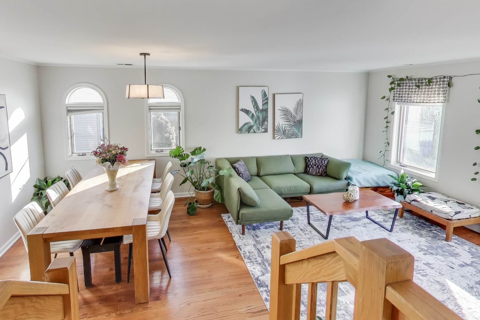 3442 N DAMEN Avenue Unit: 3