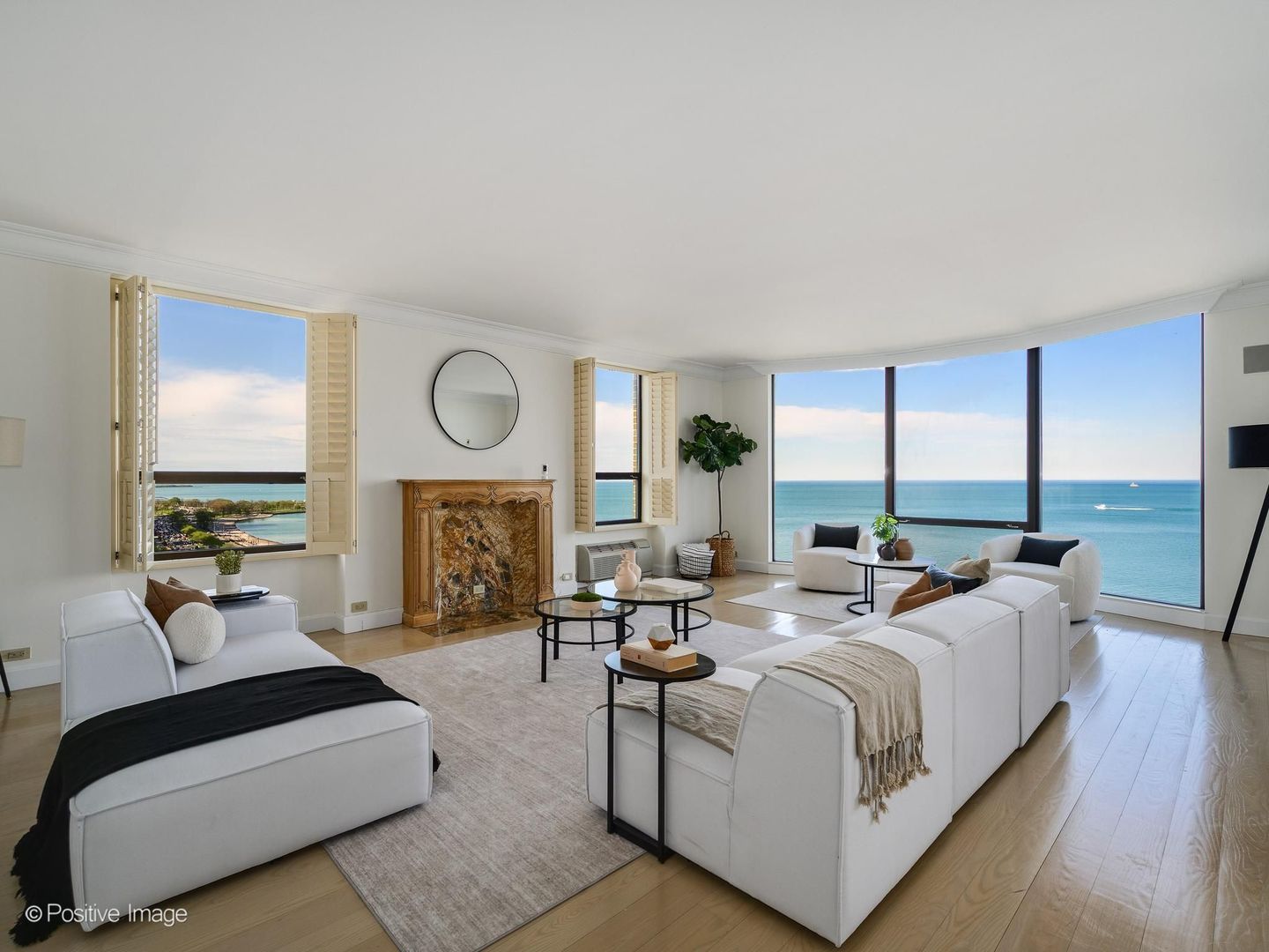 1040 N Lake Shore Drive Unit: 17D