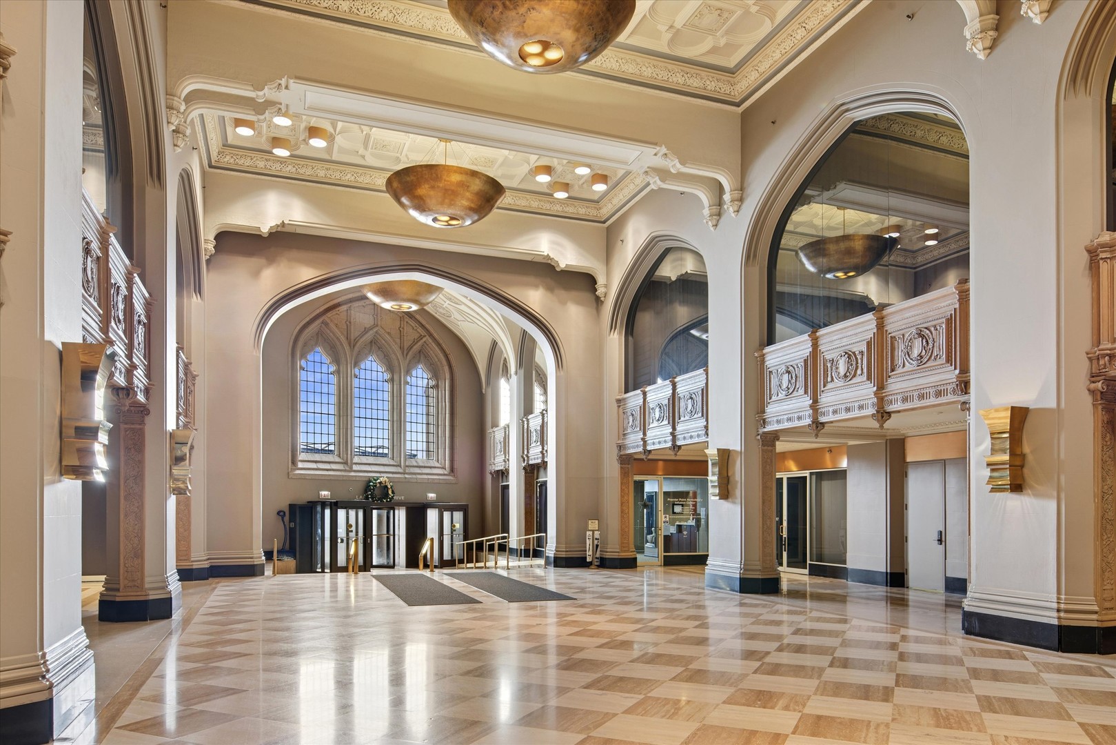 680 N Lake Shore Drive Unit: 501