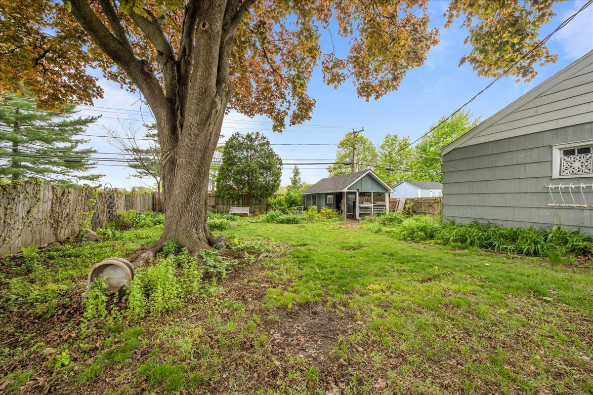 1042 Alfini Drive