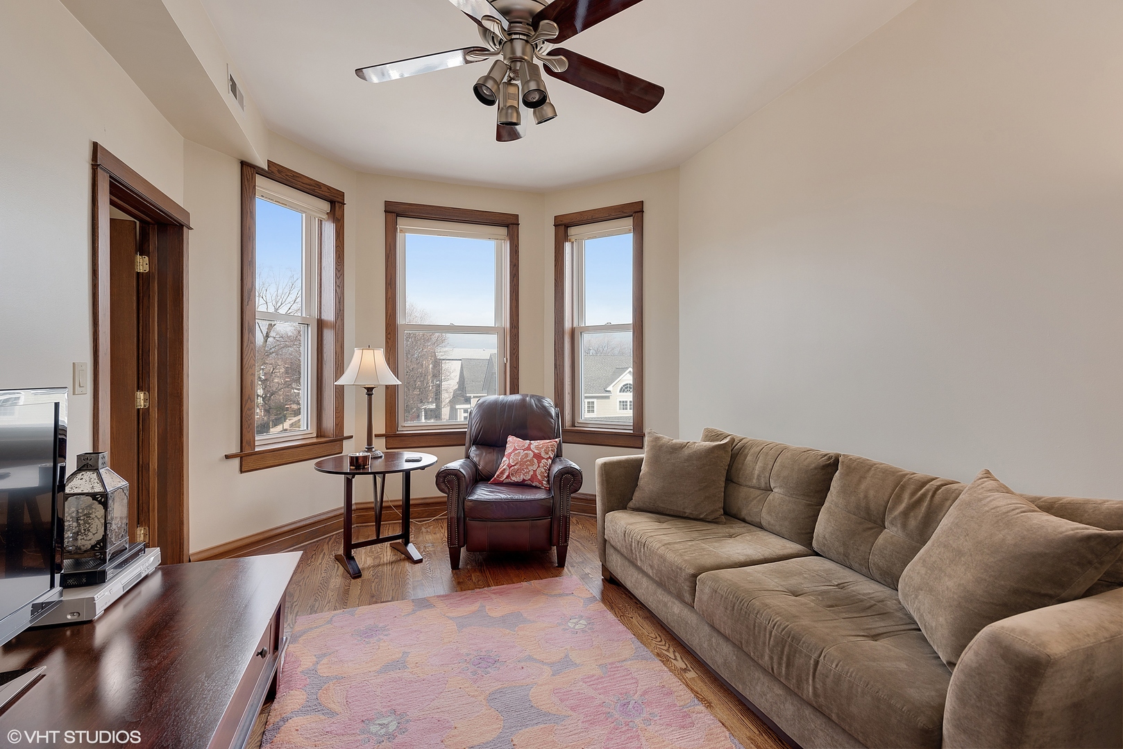 2227 W School Street Unit: 3