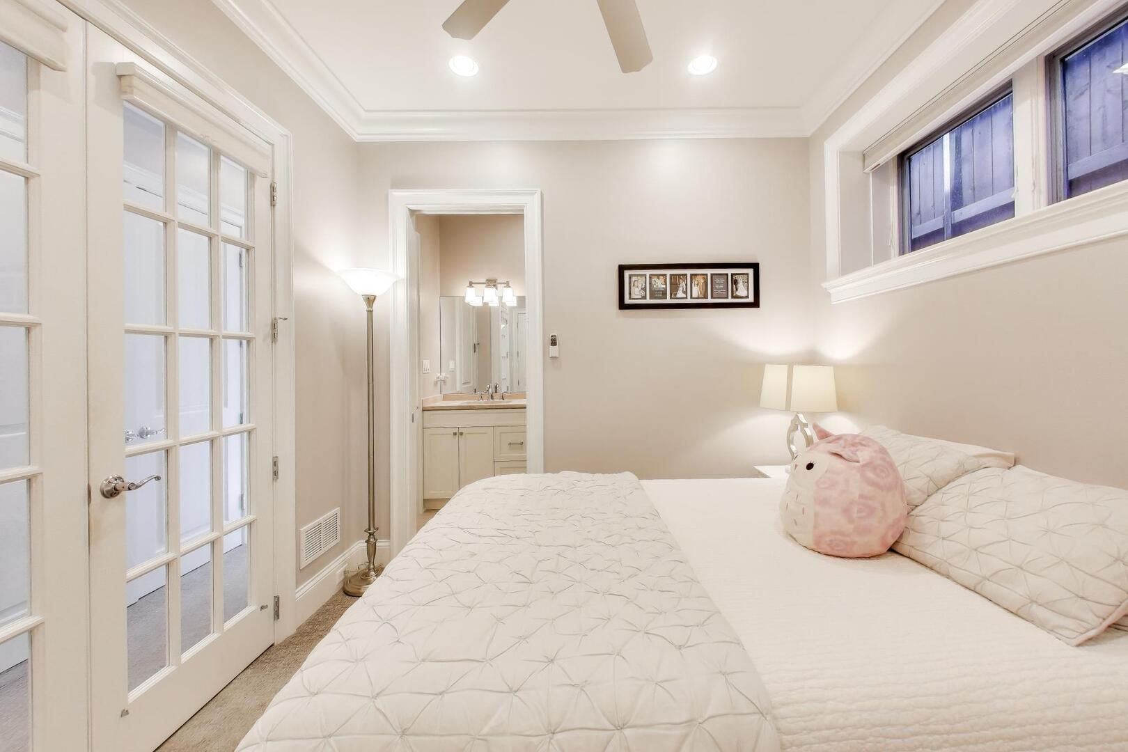 1428 W George Street