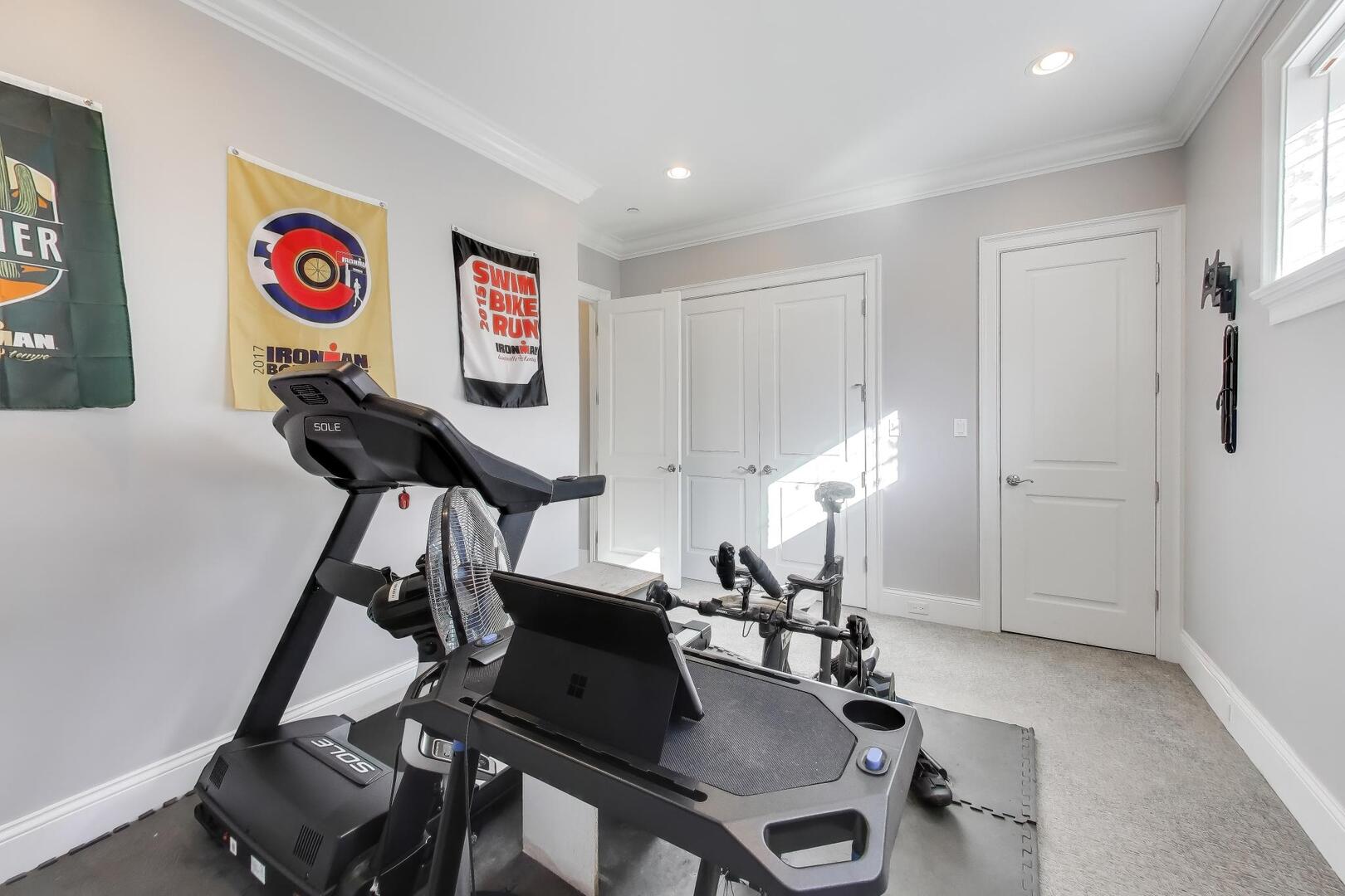 1428 W George Street