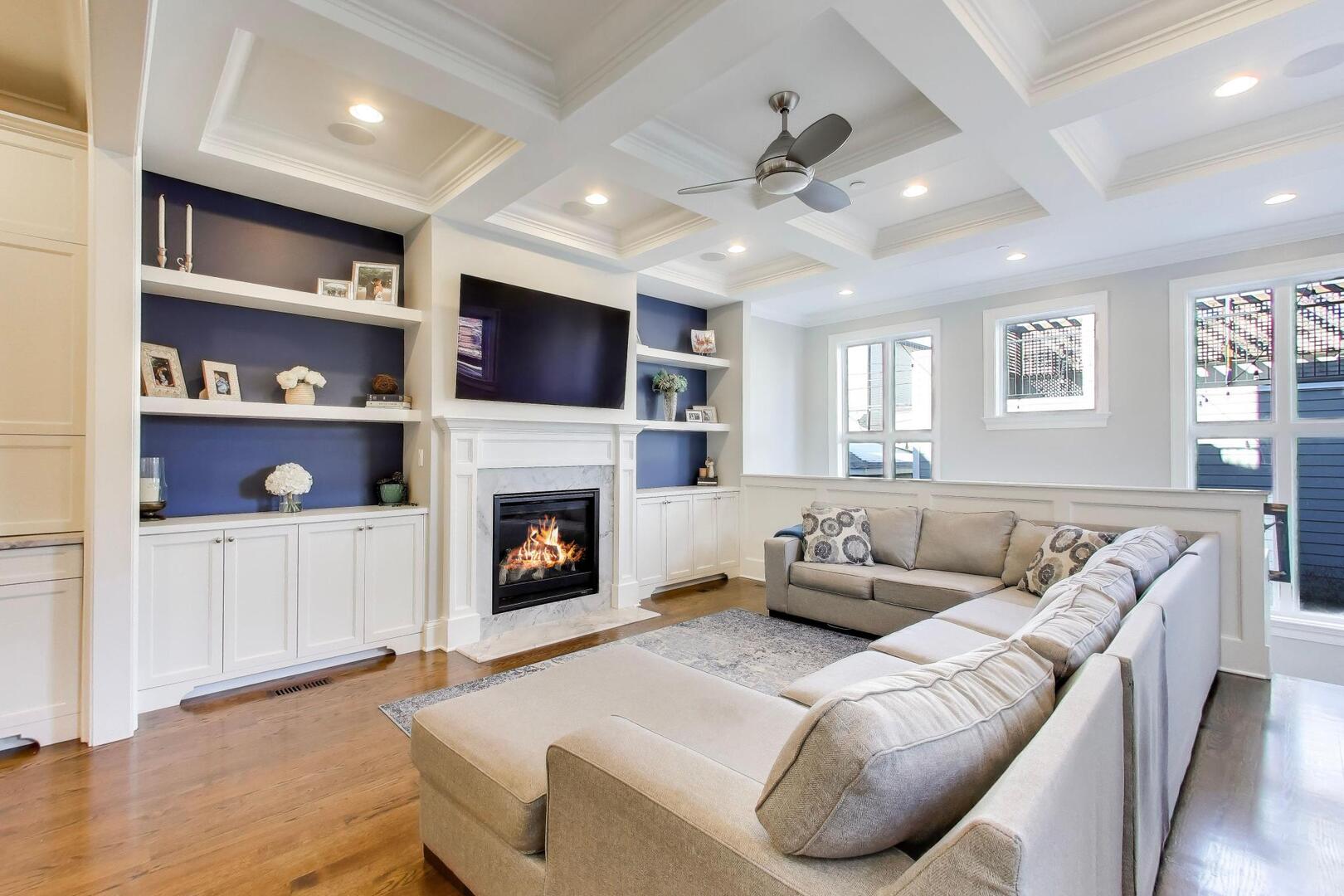 1428 W George Street