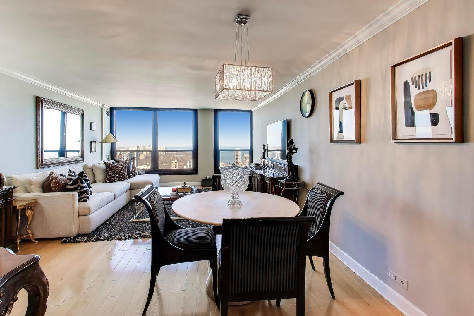 1030 N State Street Unit: 48C