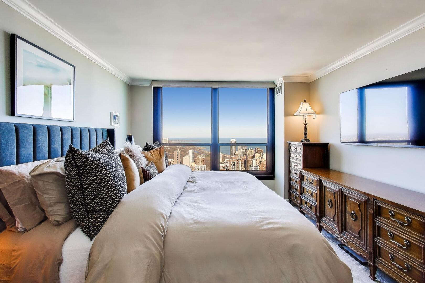 1030 N State Street Unit: 48C