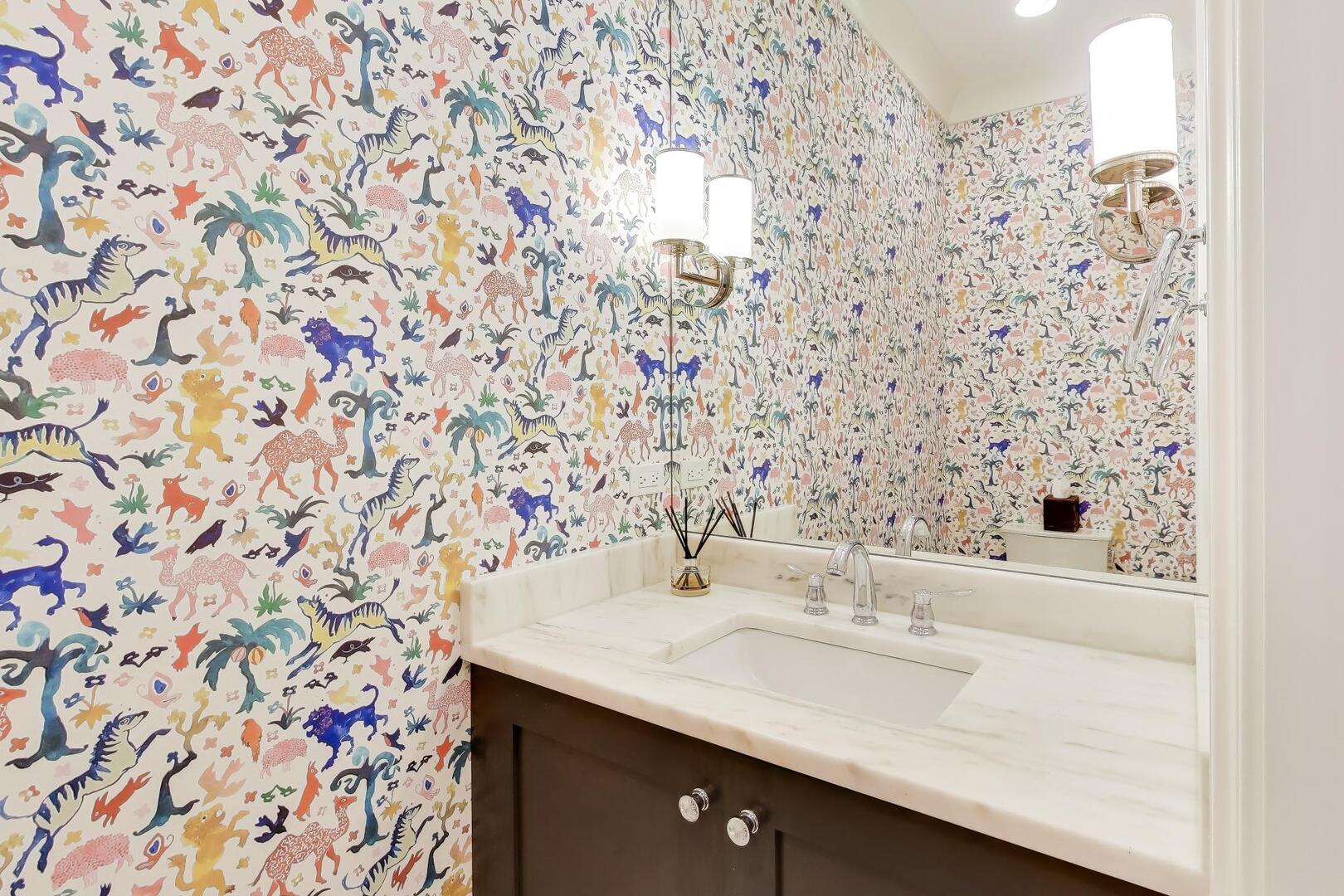 2935 N Seeley Avenue