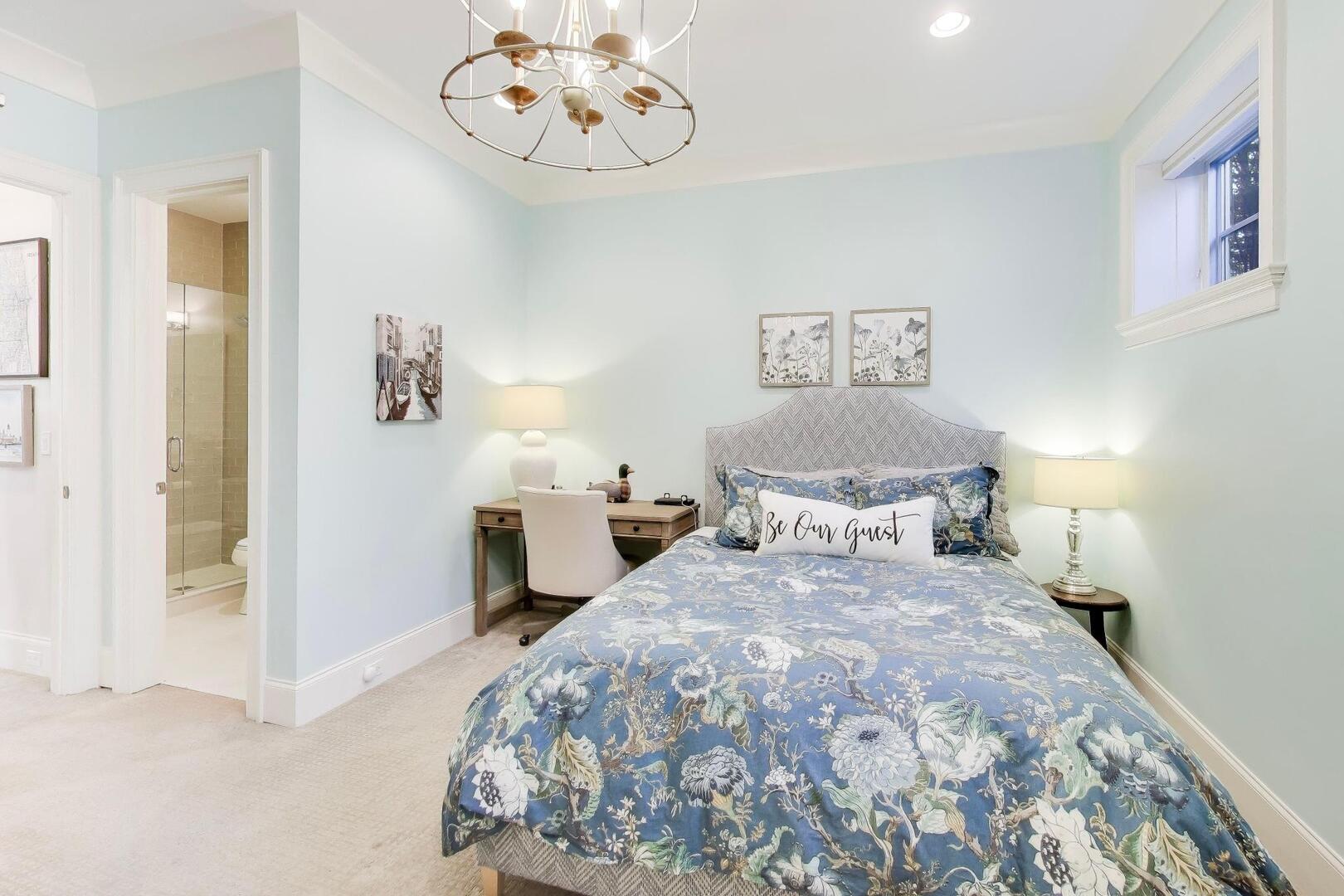 2935 N Seeley Avenue