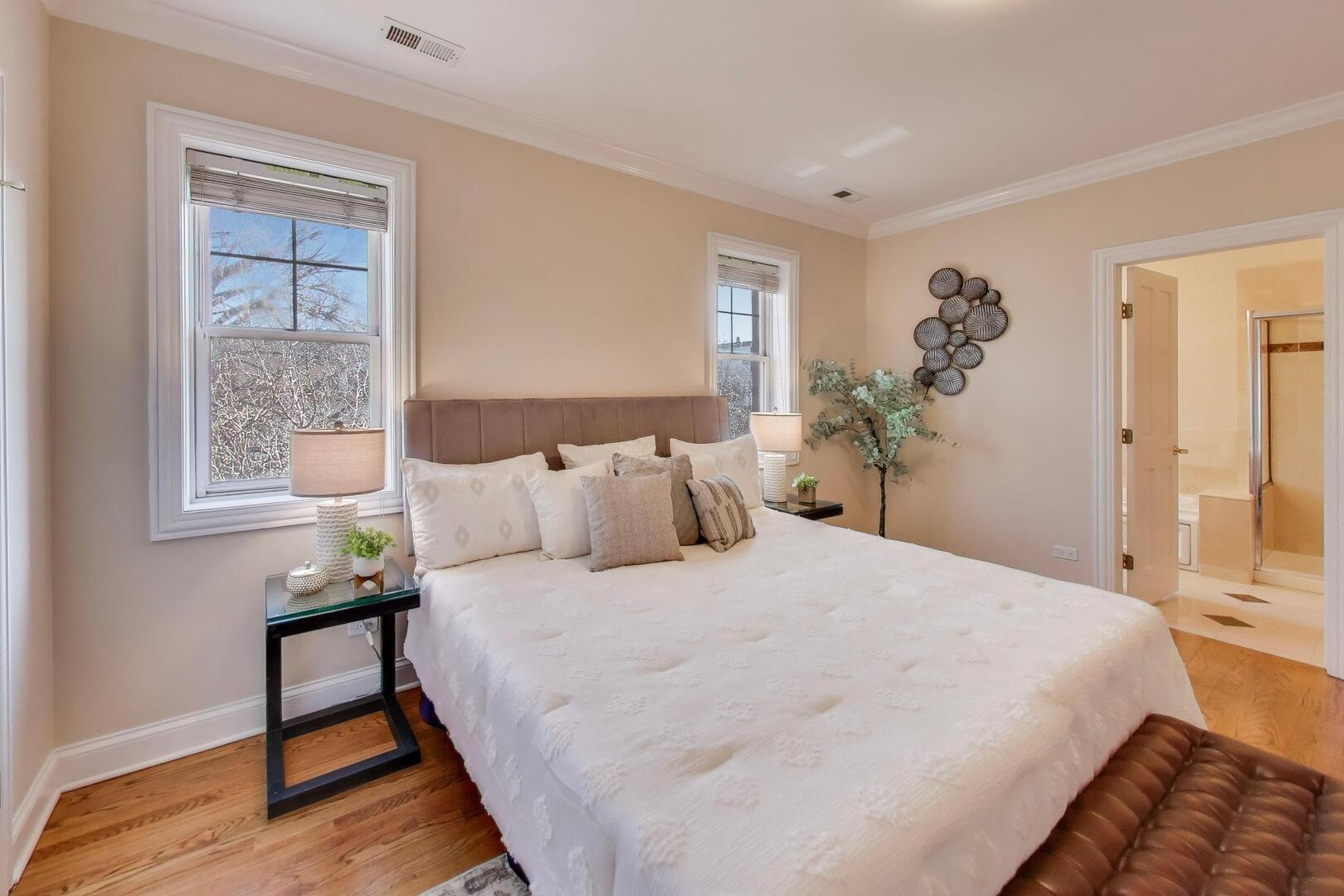 1400 W George Street Unit: 3