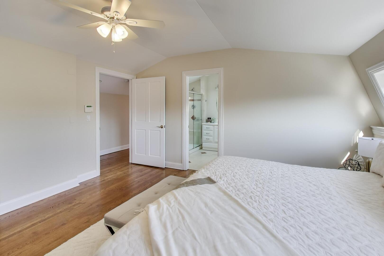 1400 W George Street Unit: 3