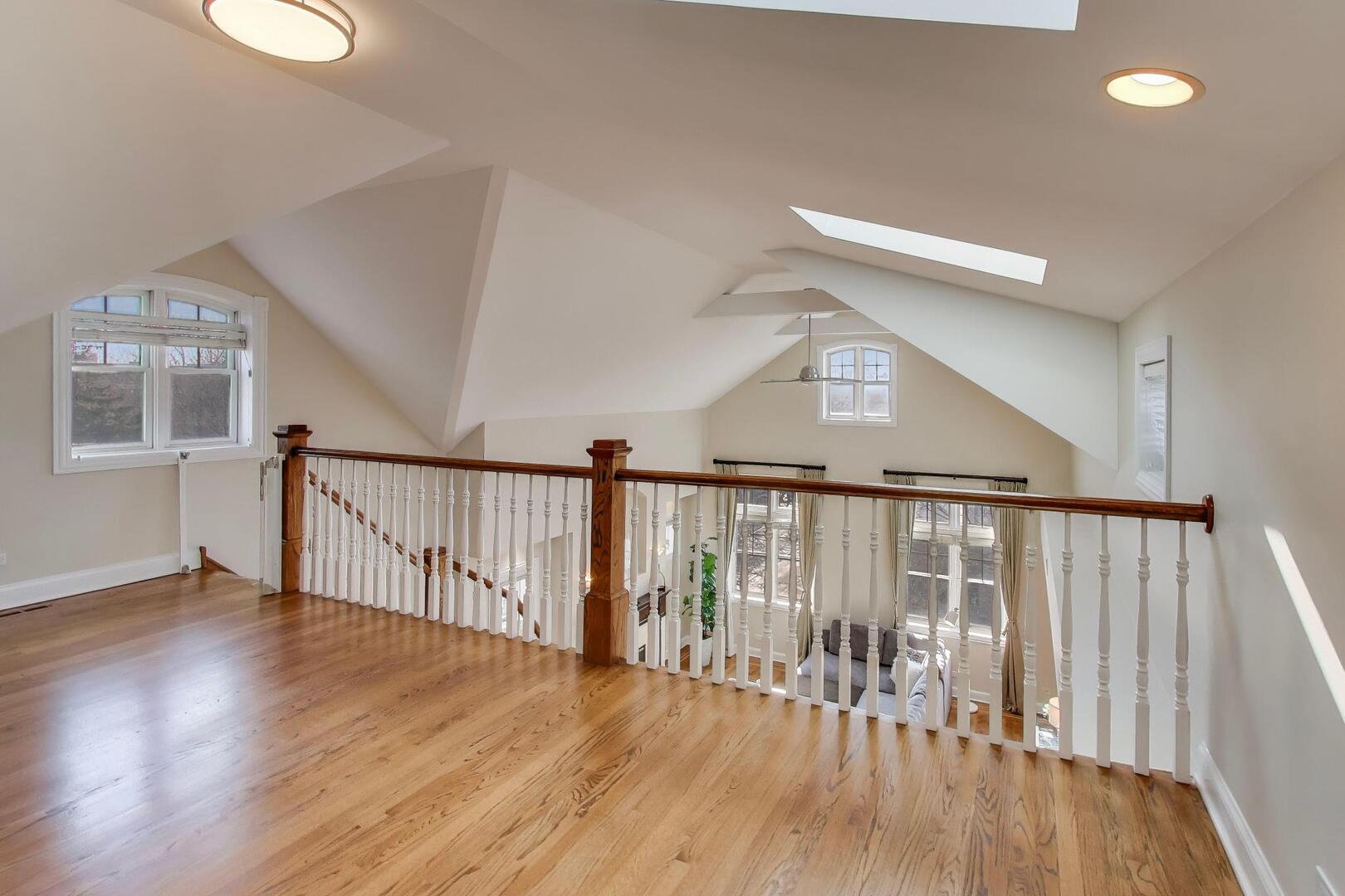 1400 W George Street Unit: 3