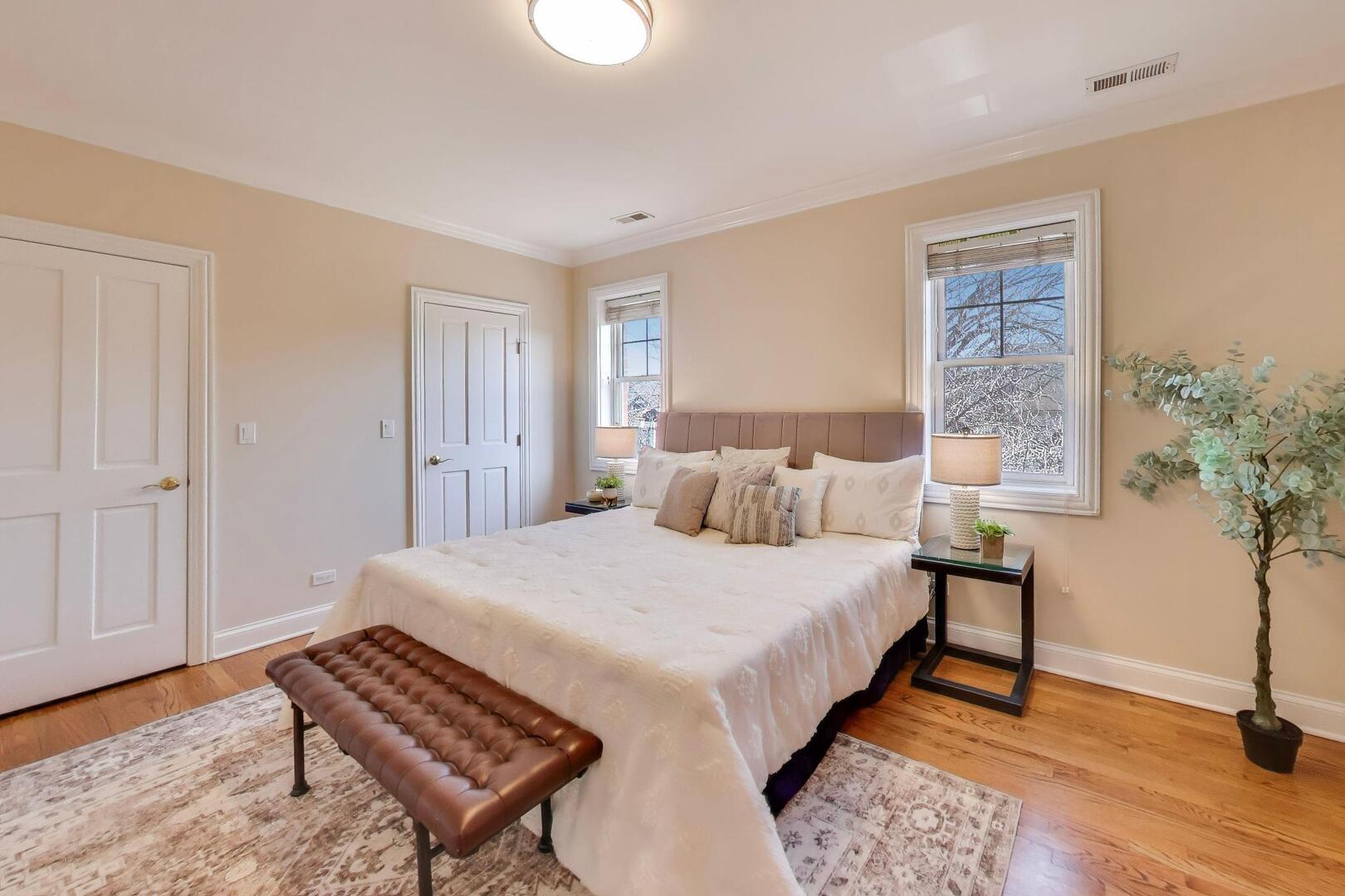 1400 W George Street Unit: 3