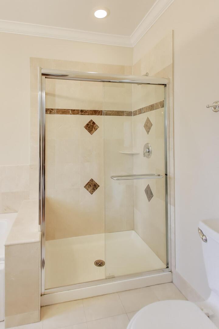 1400 W George Street Unit: 3