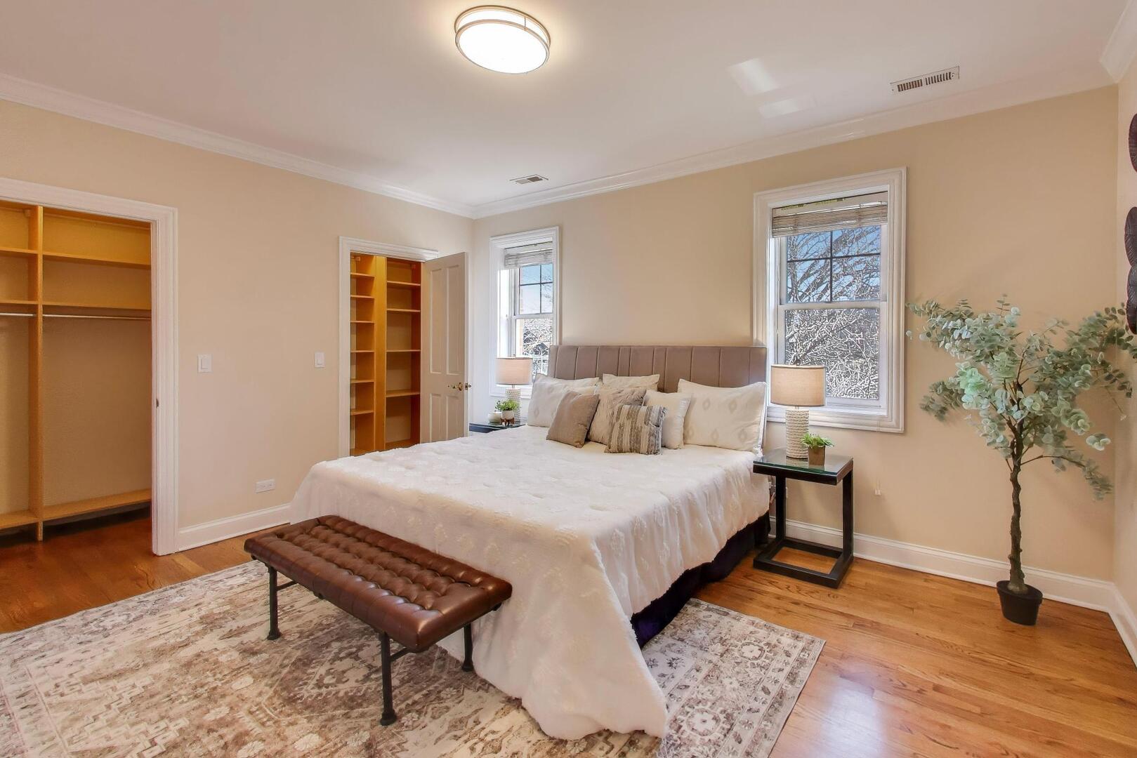 1400 W George Street Unit: 3