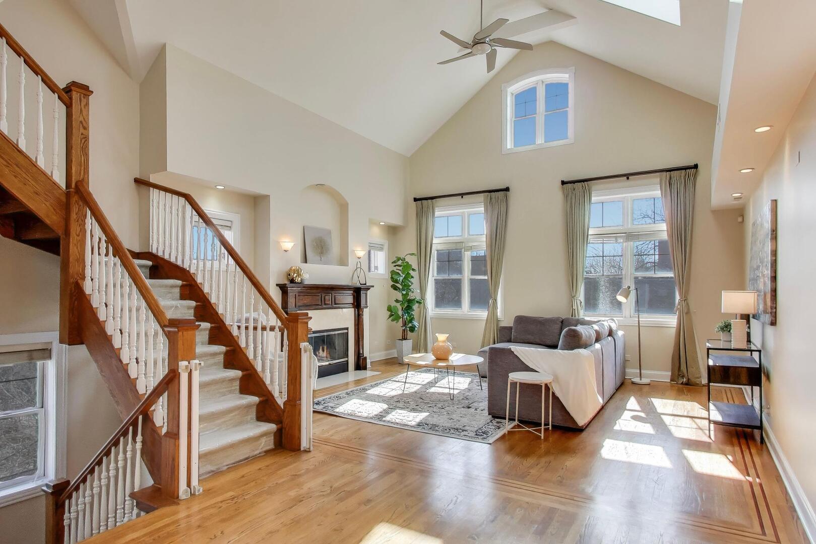 1400 W George Street Unit: 3