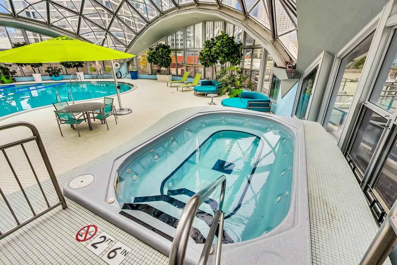 400 E RANDOLPH Street Unit: 2425