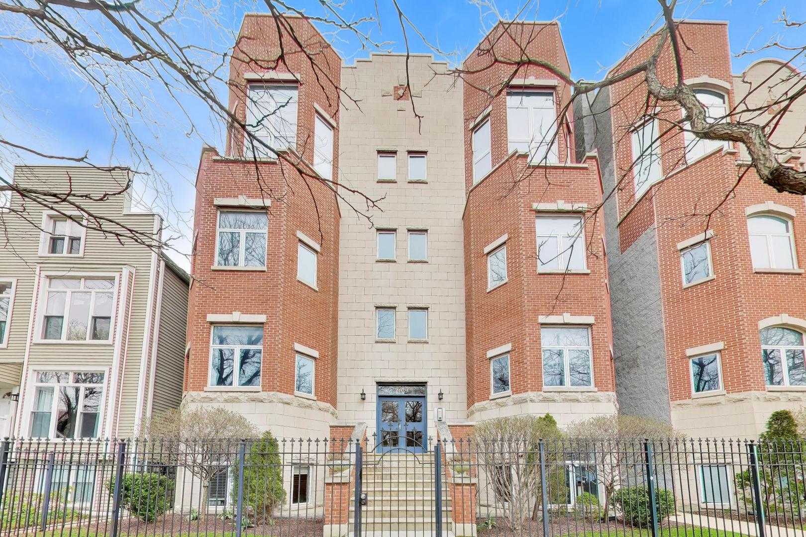 2629 N ASHLAND Avenue Unit: 1B