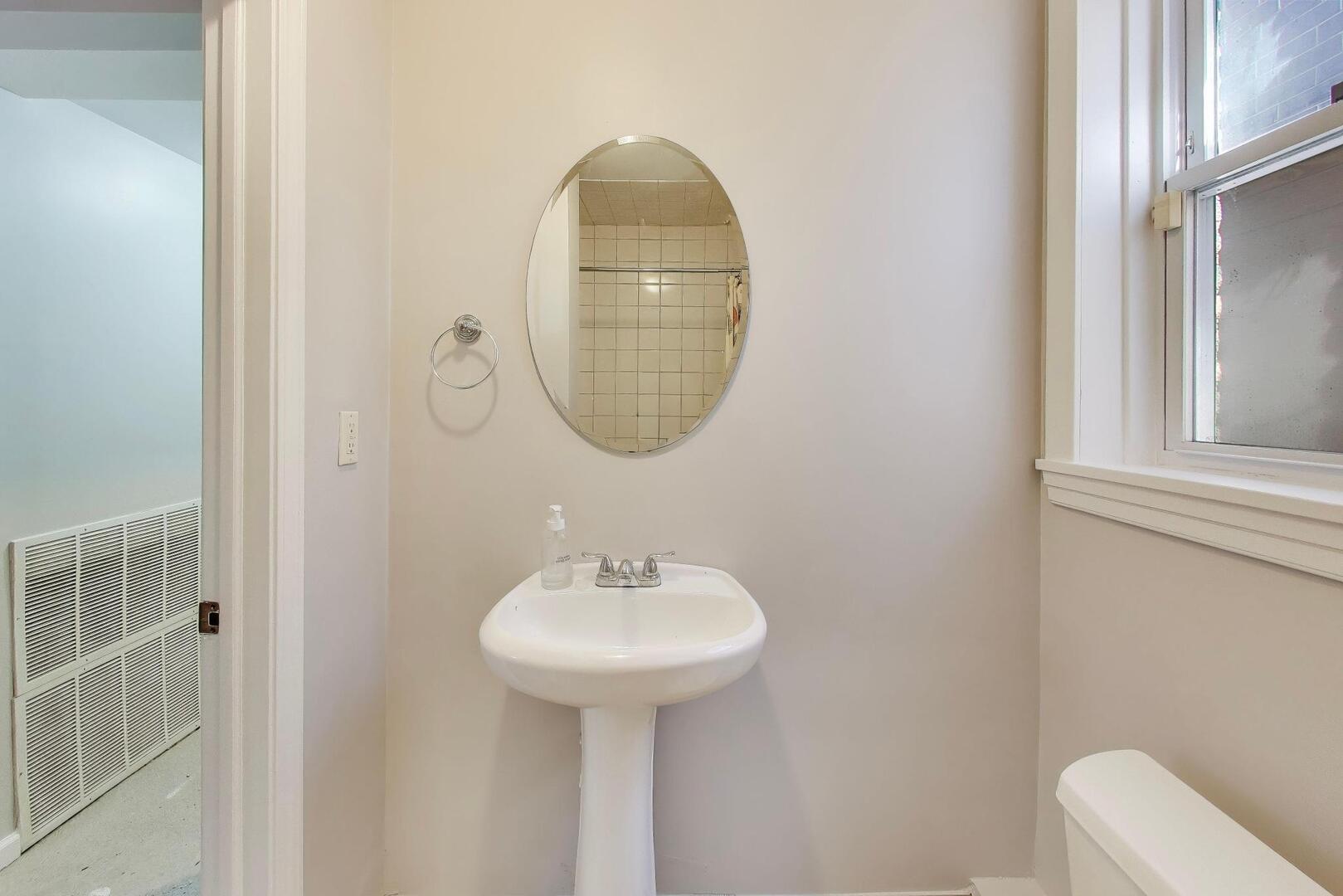 2229 W Armitage Avenue