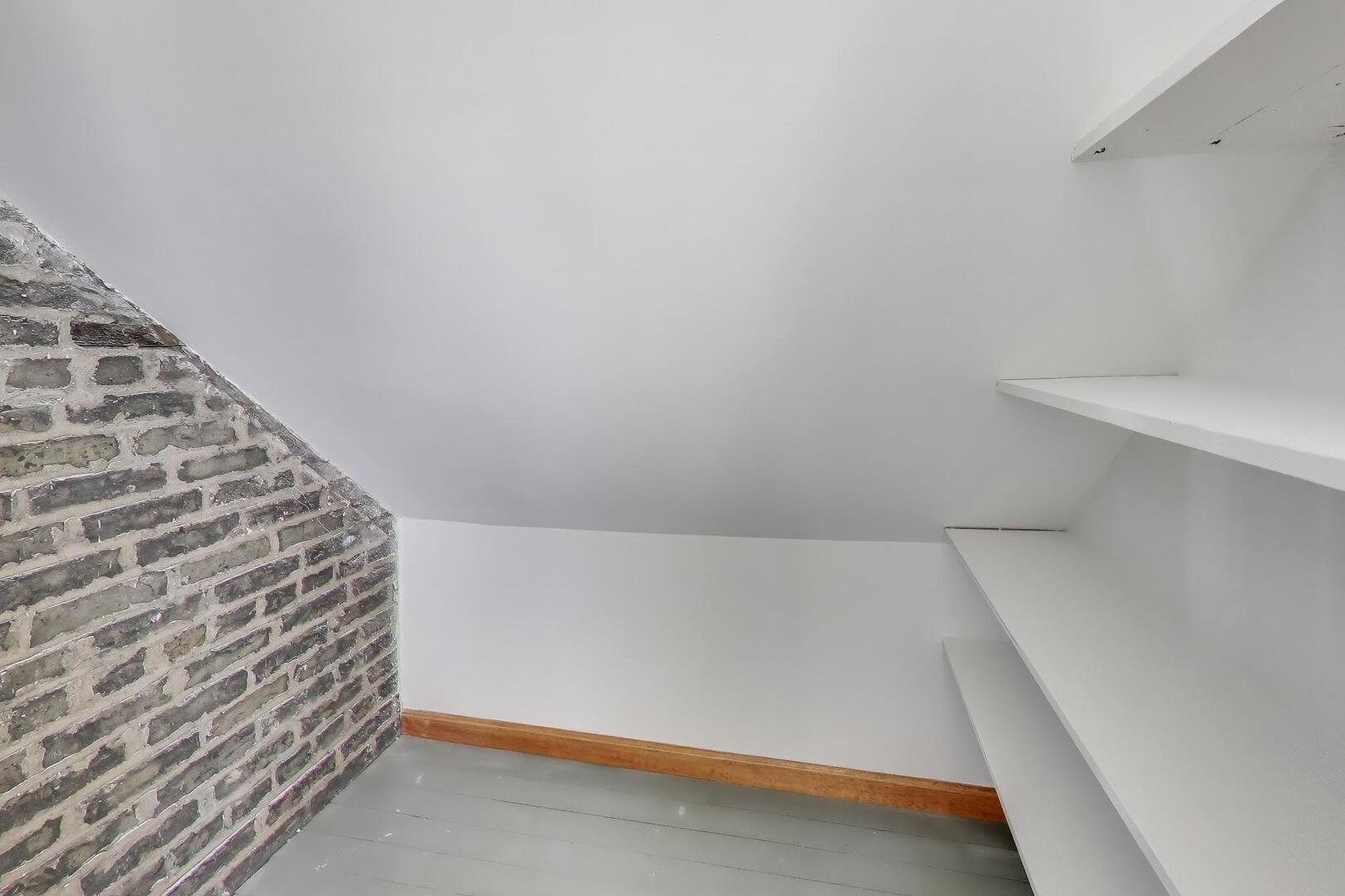 2229 W Armitage Avenue