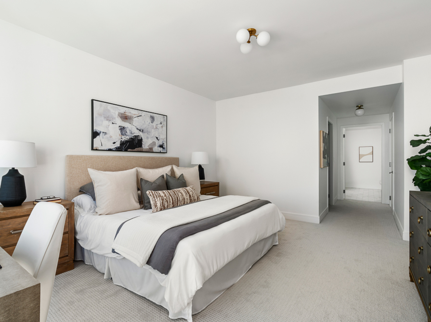130 N Garland Court Unit: 3403