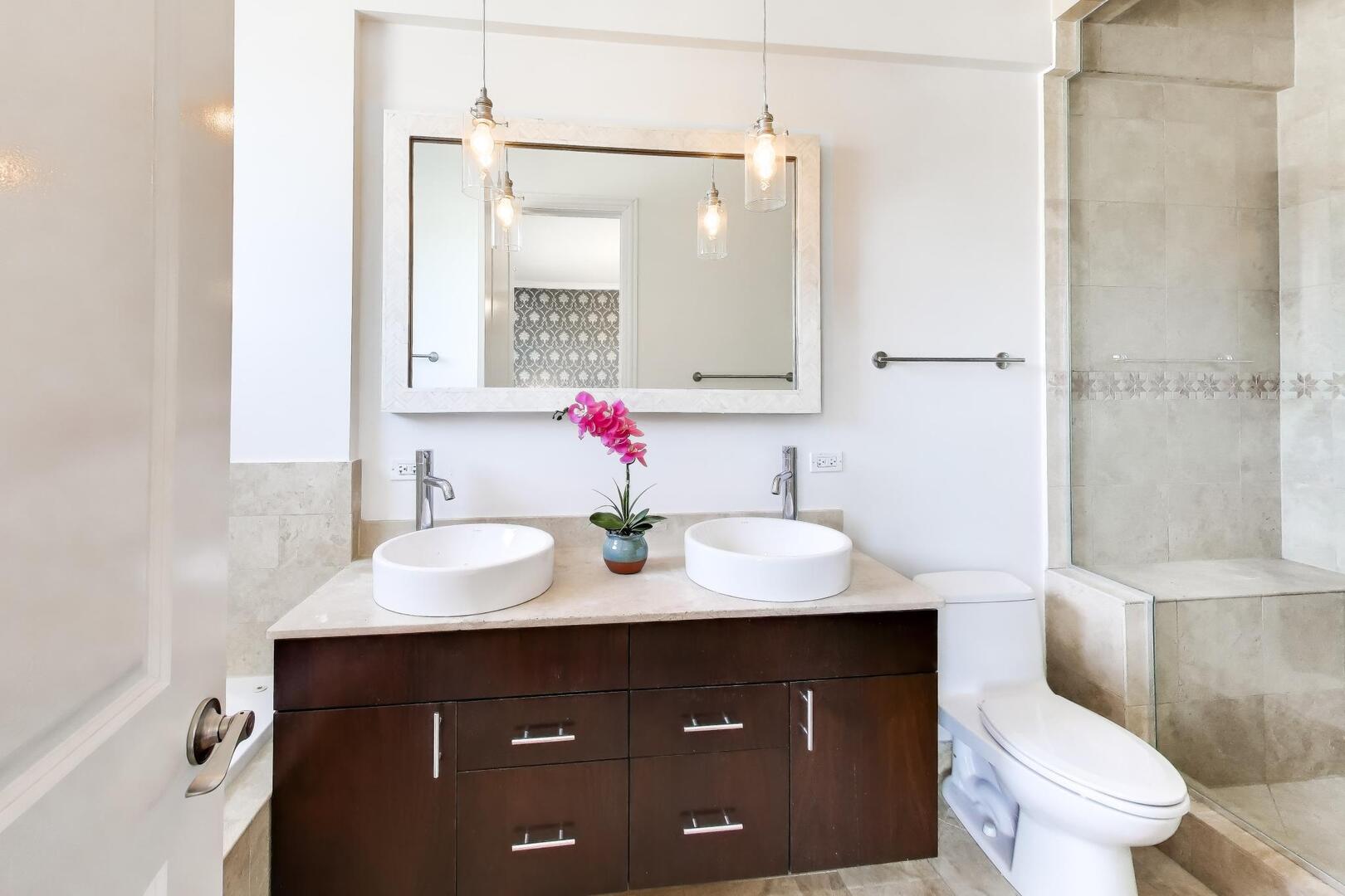 1518 W Cortez Street Unit: 3W