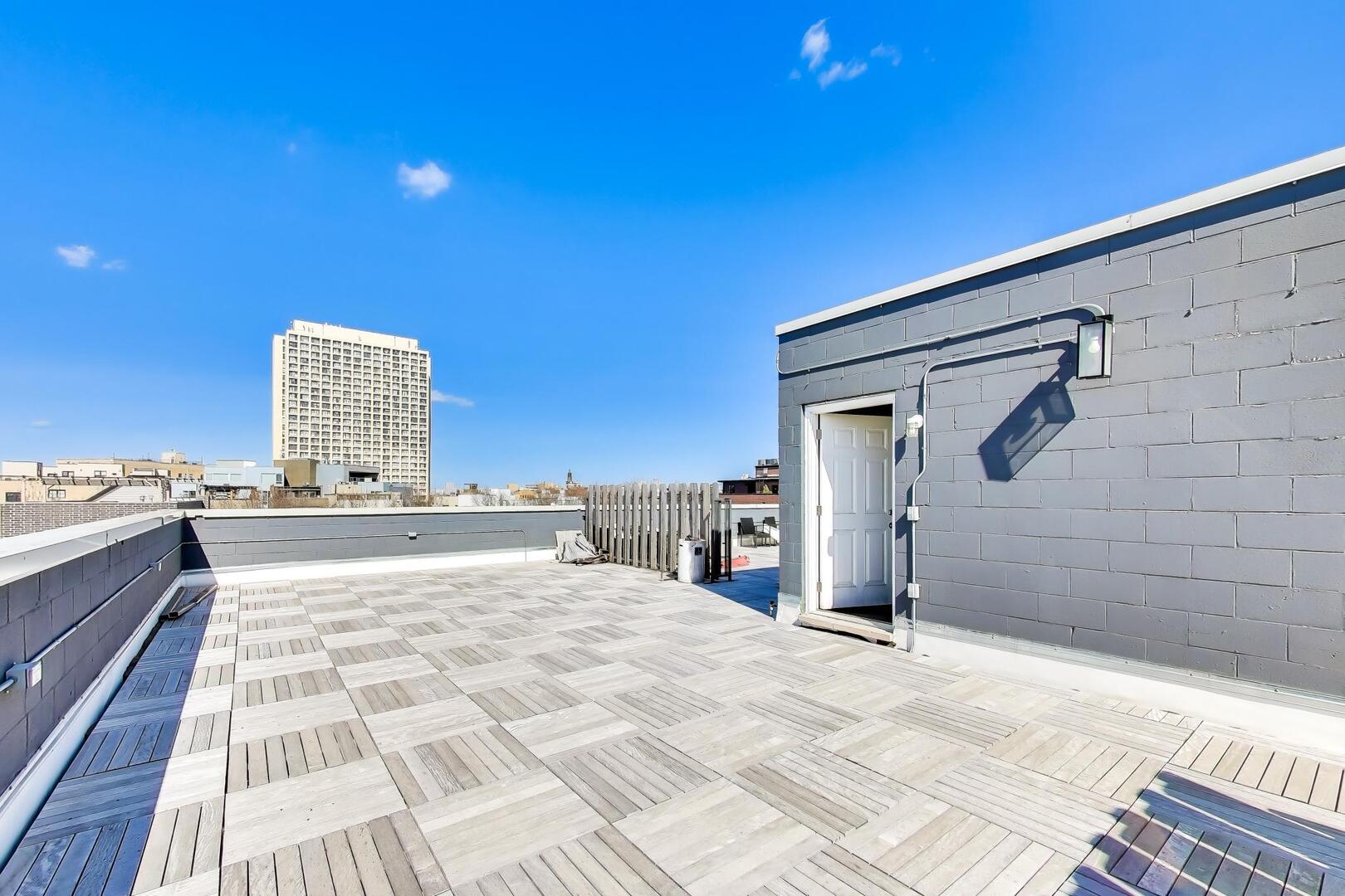 1518 W Cortez Street Unit: 3W