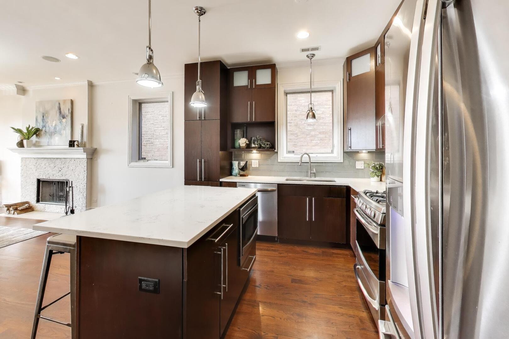 1518 W Cortez Street Unit: 3W