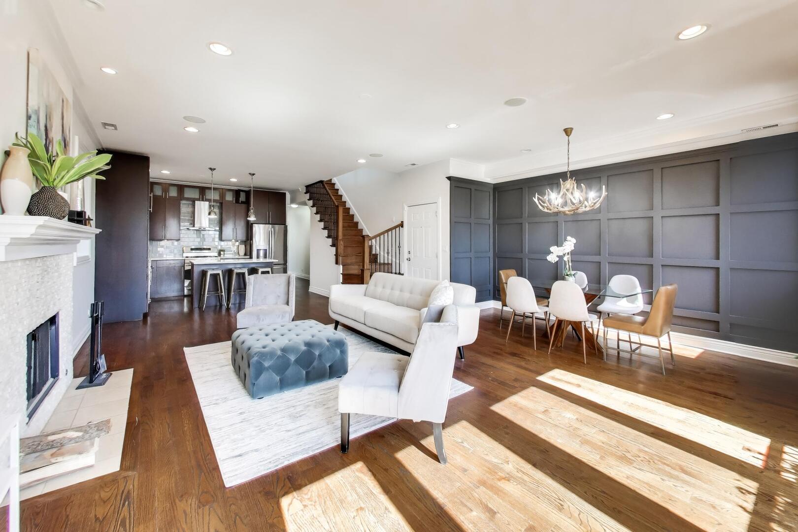 1518 W Cortez Street Unit: 3W