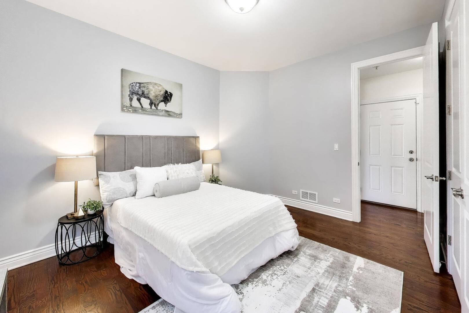 1518 W Cortez Street Unit: 3W