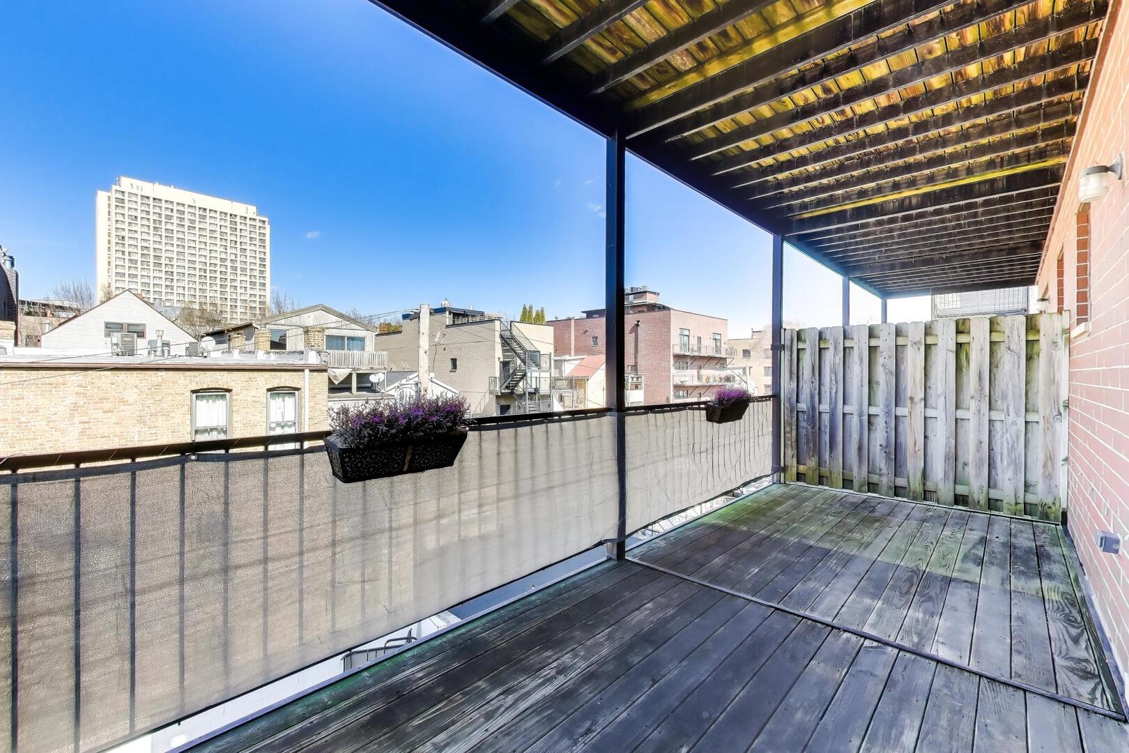 1518 W Cortez Street Unit: 3W