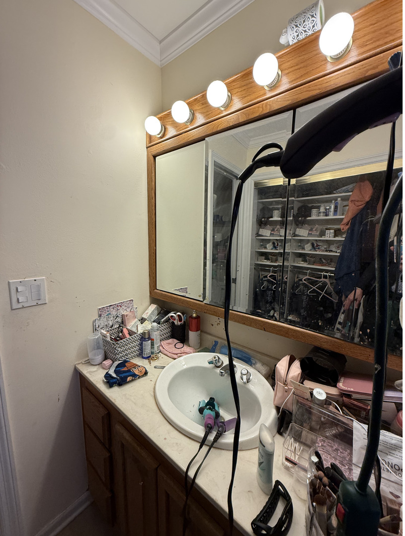 3026 Highland Avenue