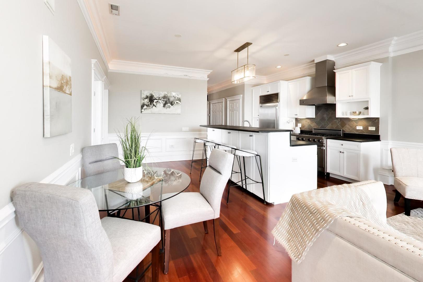 2222 W Belmont Avenue Unit: 501