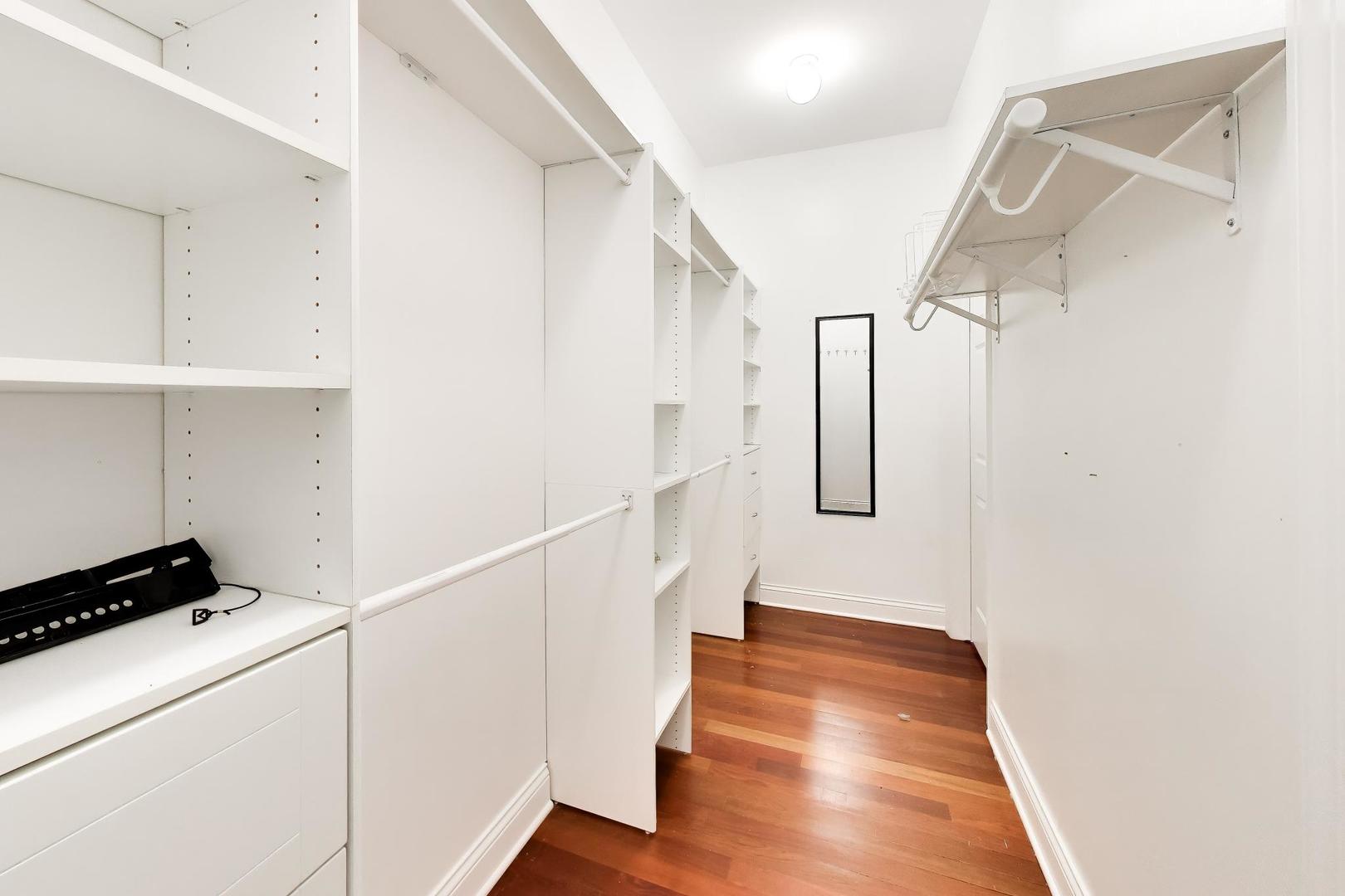 2222 W Belmont Avenue Unit: 501