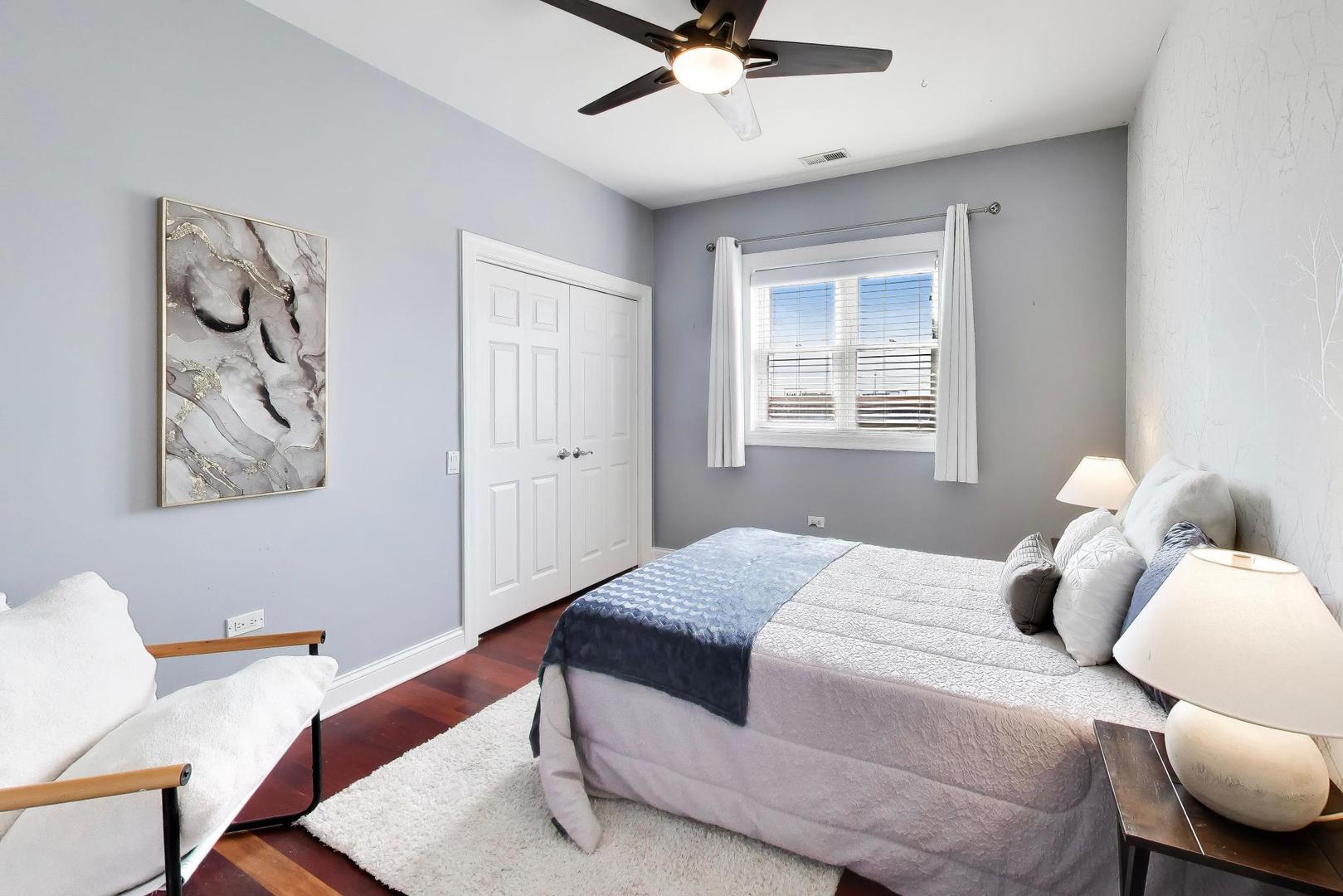 2222 W Belmont Avenue Unit: 501