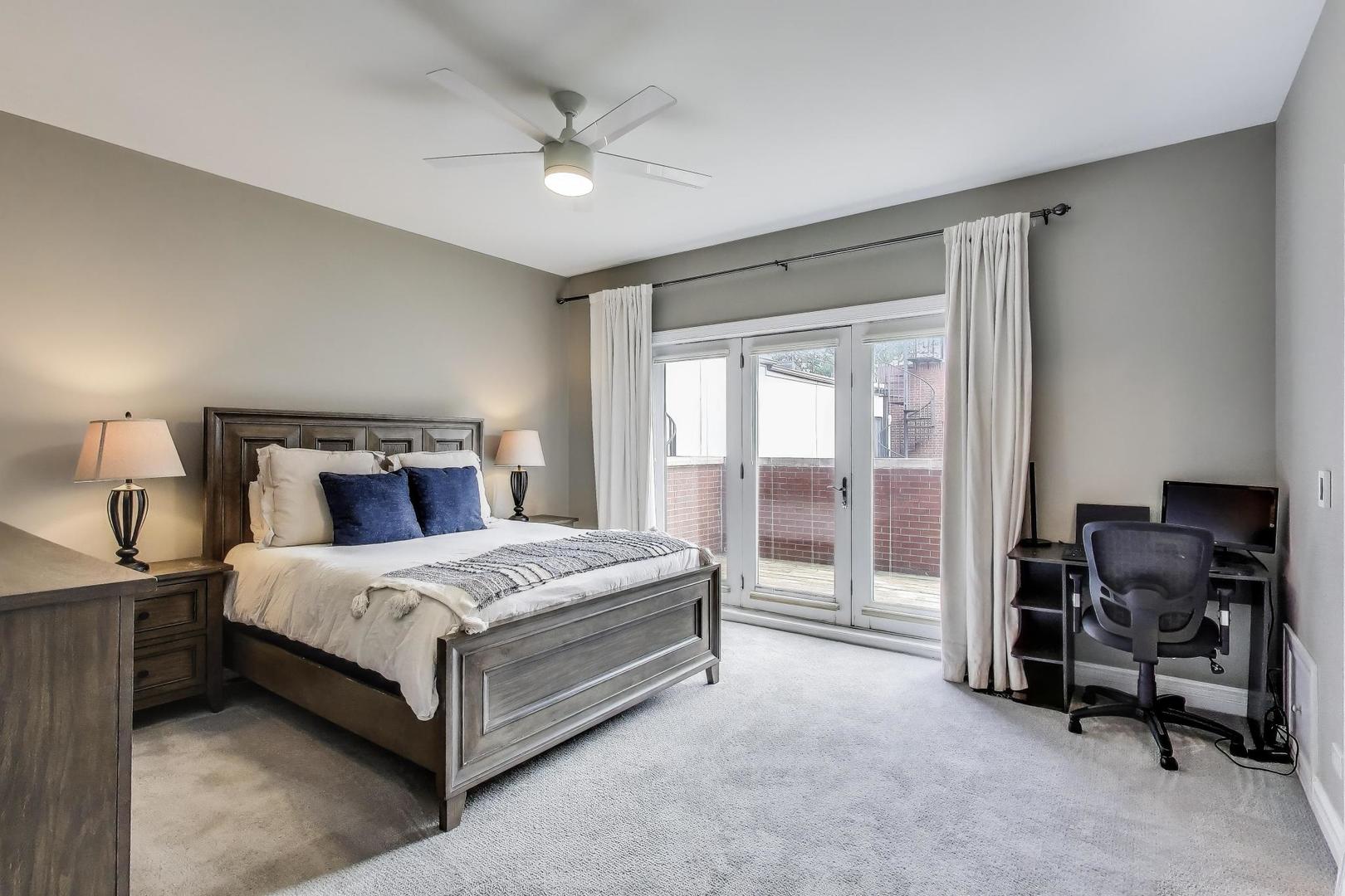 1910 W Addison Street Unit: F