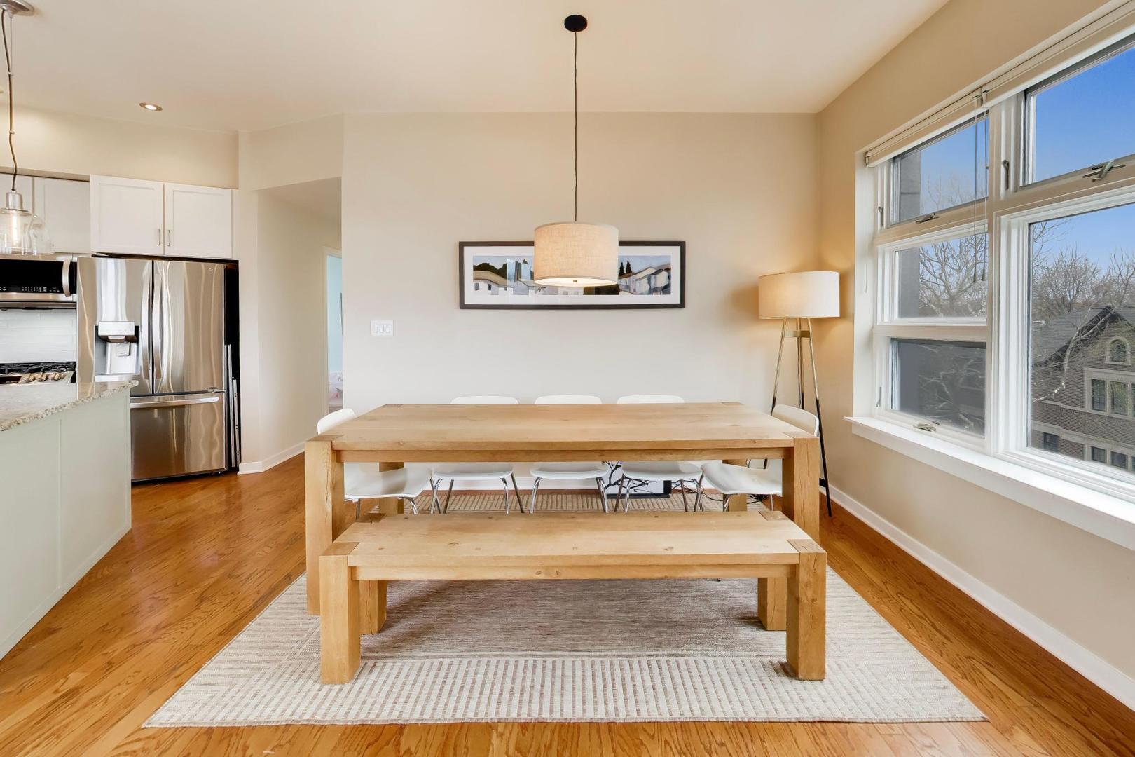 3741 N WOLCOTT Avenue Unit: 13