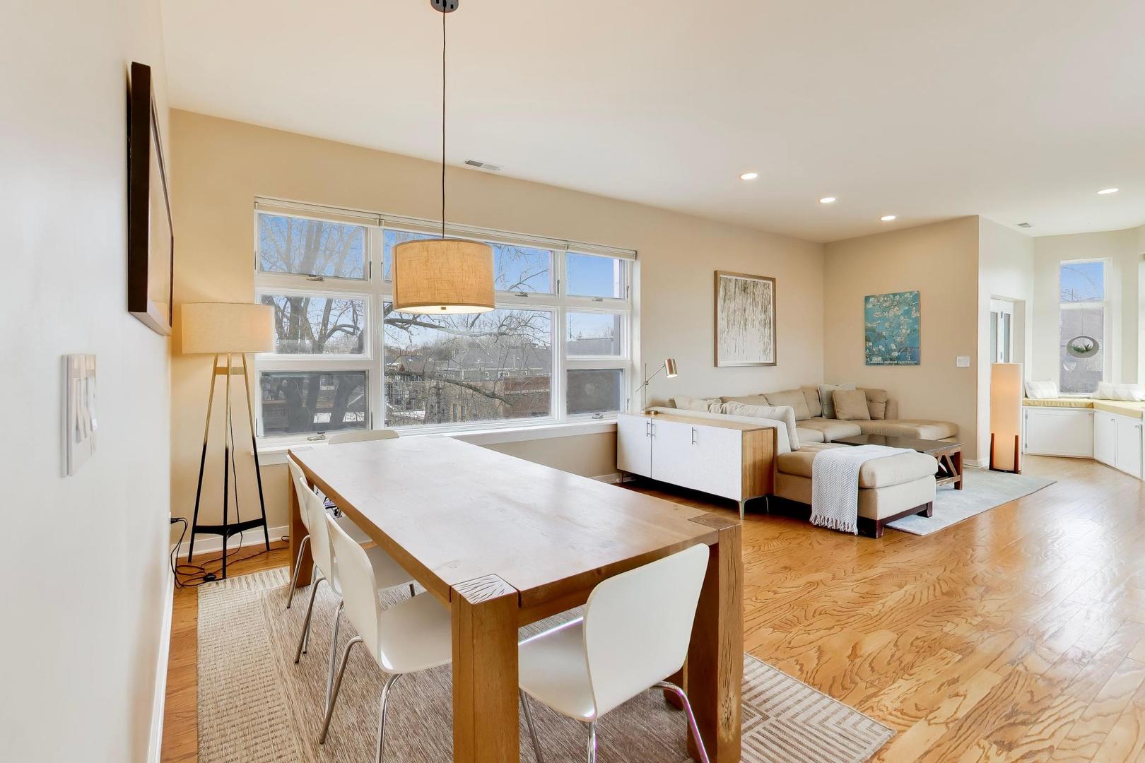 3741 N WOLCOTT Avenue Unit: 13