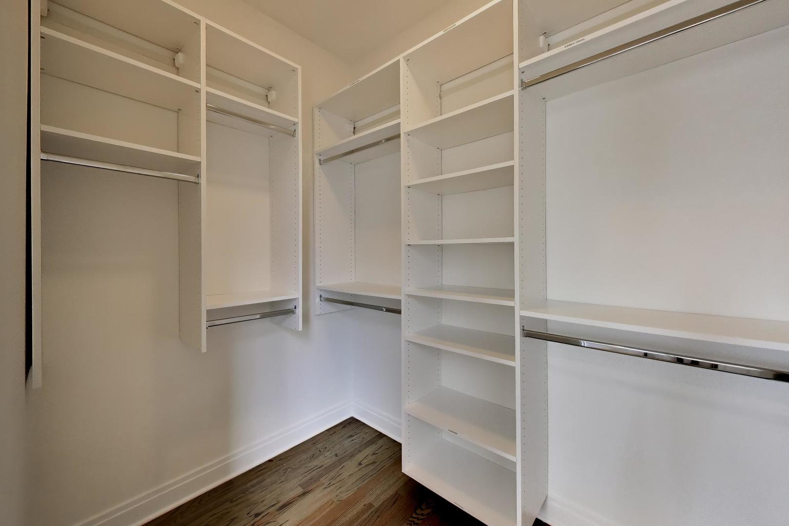 3407 N Bell Avenue Unit: B