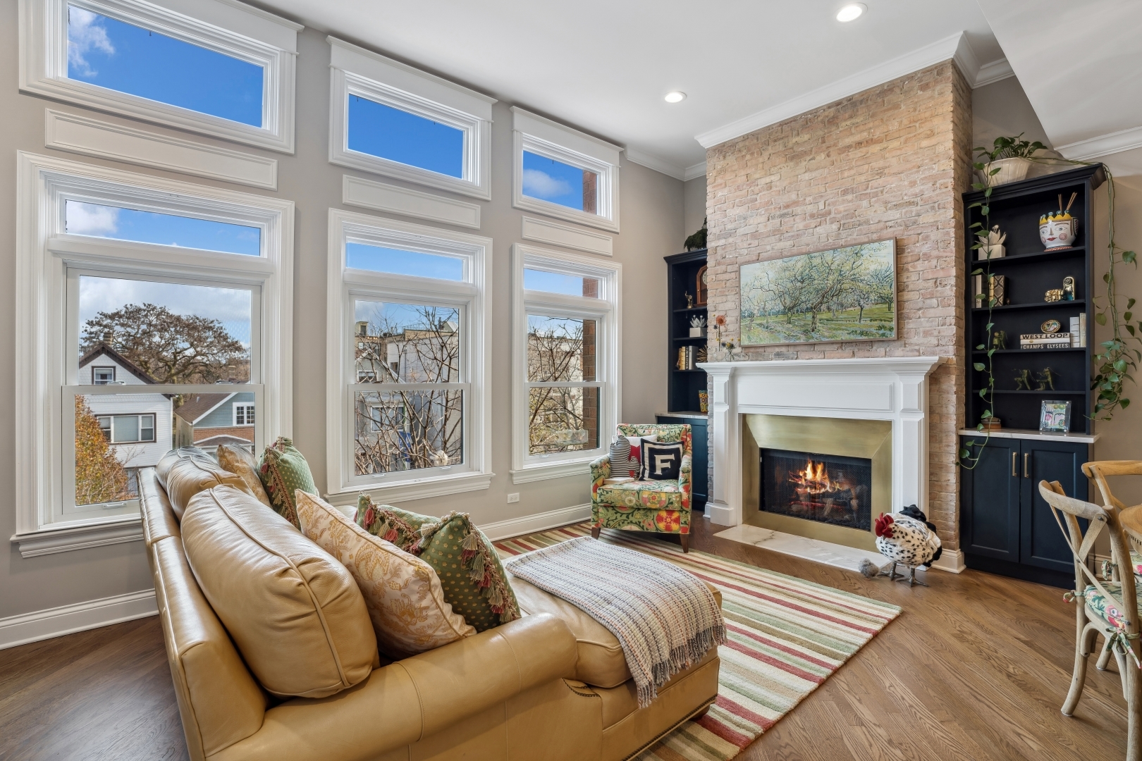 2530 N ASHLAND Avenue Unit: 3S