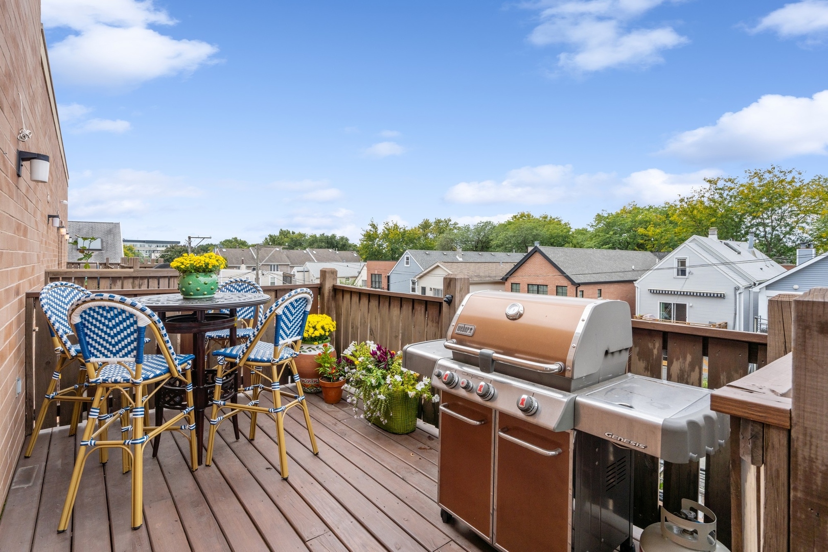 2530 N ASHLAND Avenue Unit: 3S