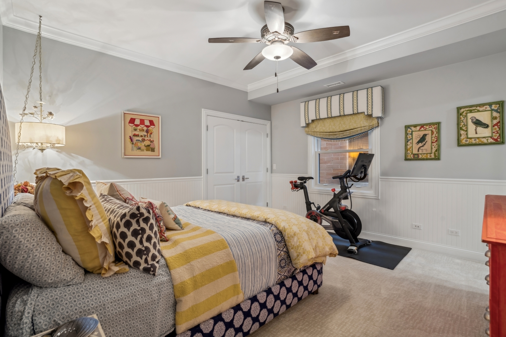 2530 N ASHLAND Avenue Unit: 3S