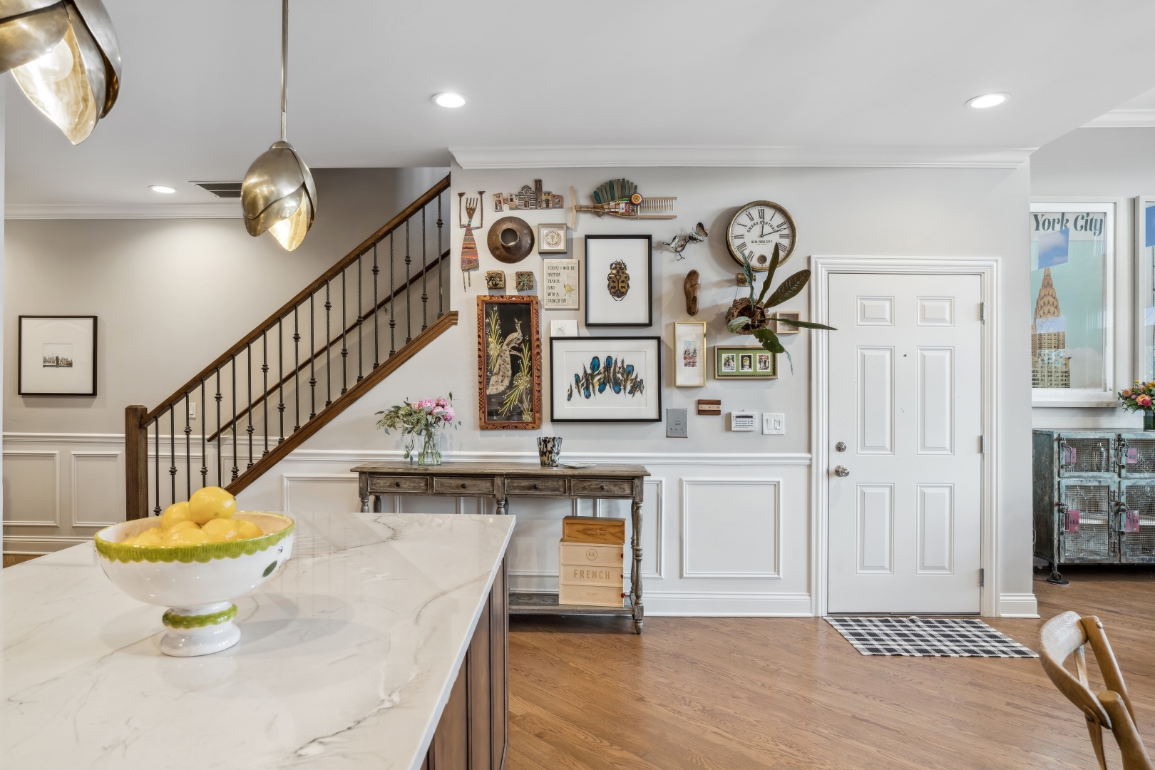 2530 N ASHLAND Avenue Unit: 3S