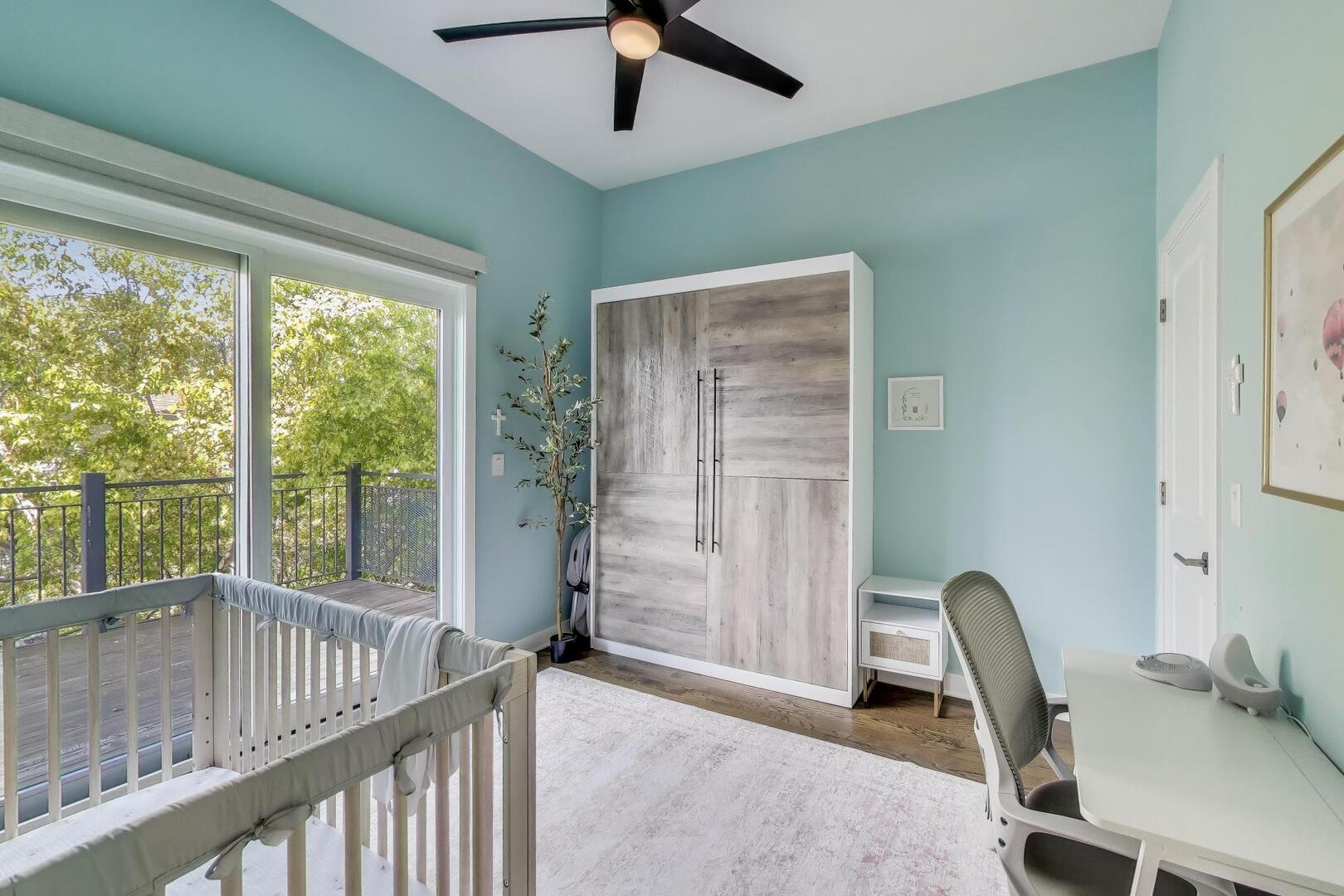 926 N Honore Street Unit: 2